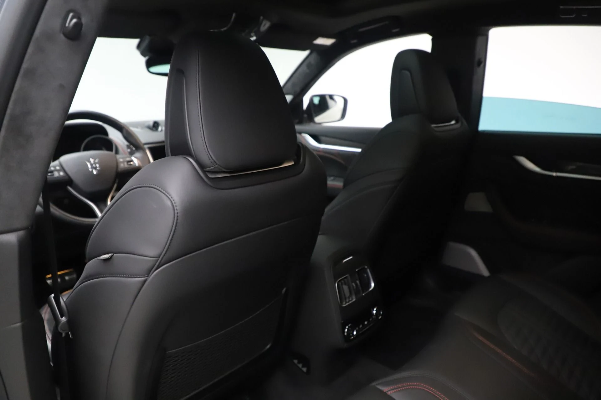 mph018_1923979424_Used_2019_Maserati_Levante_Trofeo_1783628754_ddf8fb3284