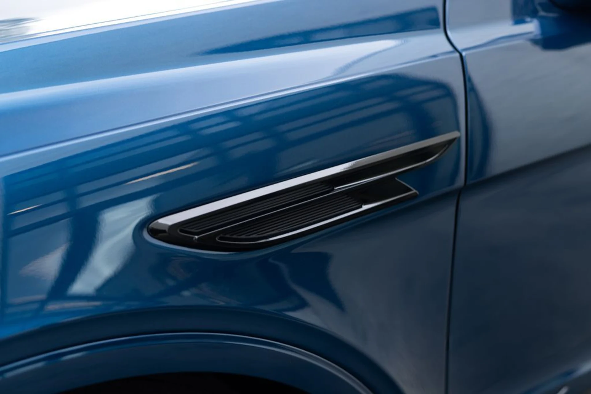 mph018_1932458978_5fd39c8236999b32103cb2bbe38c5d50x_776b131cff