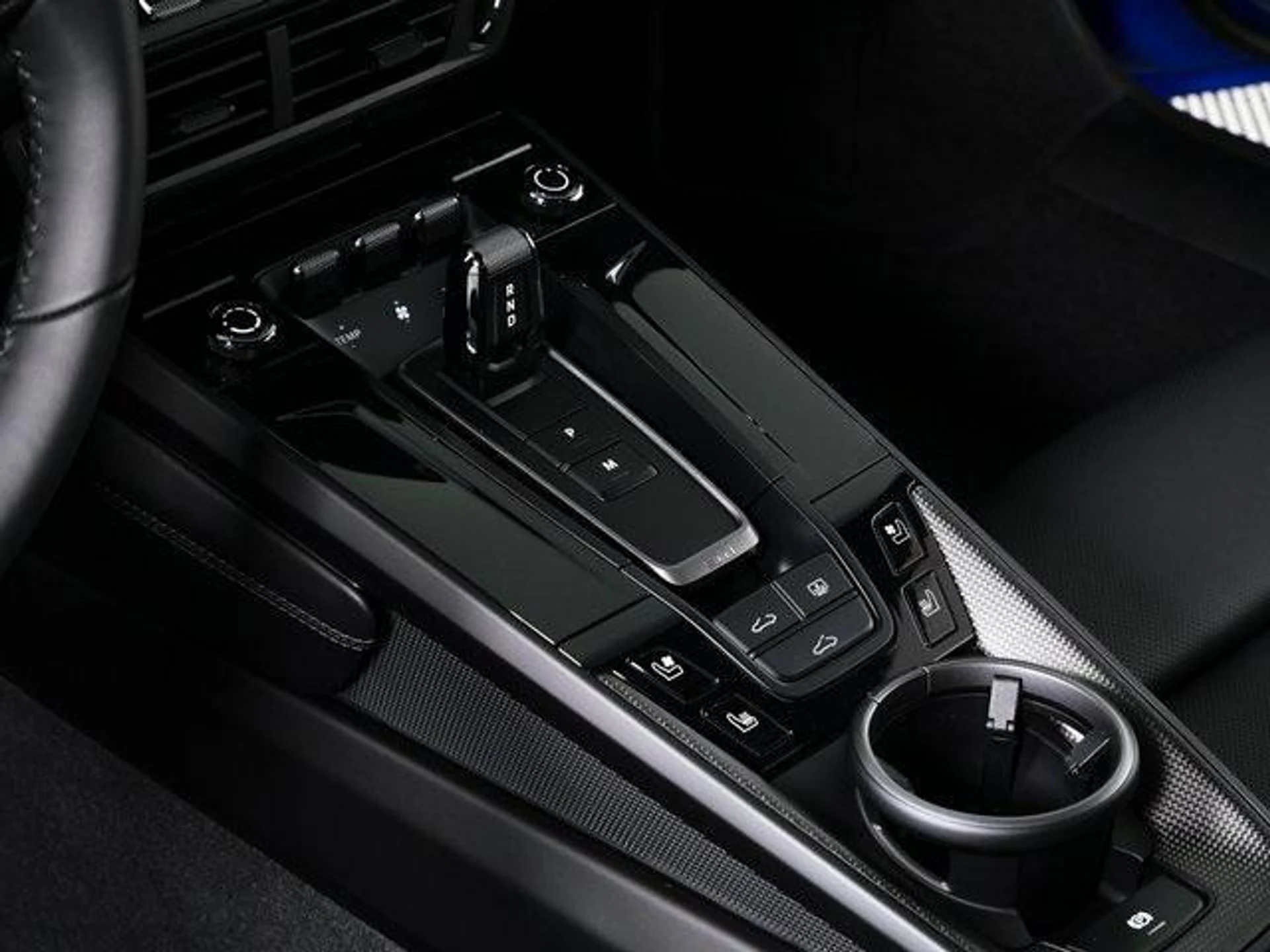 mph018_1935435237_2a_Wl6_RHO_9_VS_CWQH_ni_G_Vl_V1_A_3ba4838694