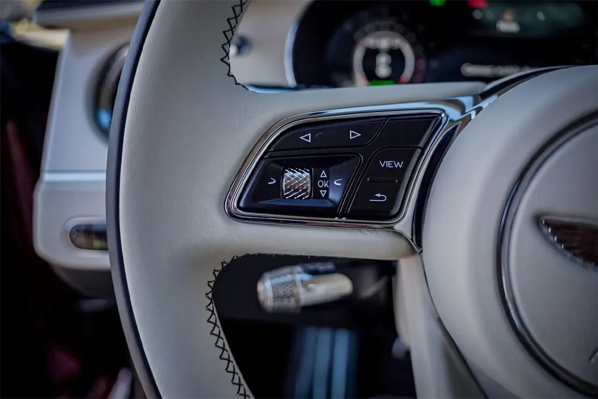 mph018_1940109012_73bfd547aed246a68b55a77e9bdcb094_a5760dc918