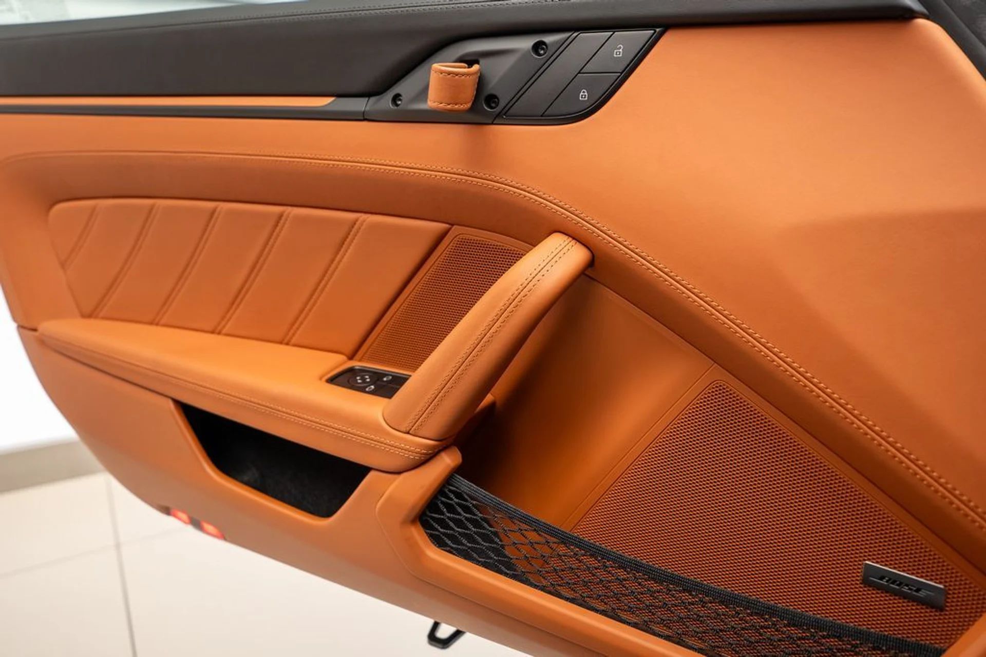 mph018_1940756920_dd2a9077_d6e9_4a77_89ab_d0058a0220f8_d59220270f