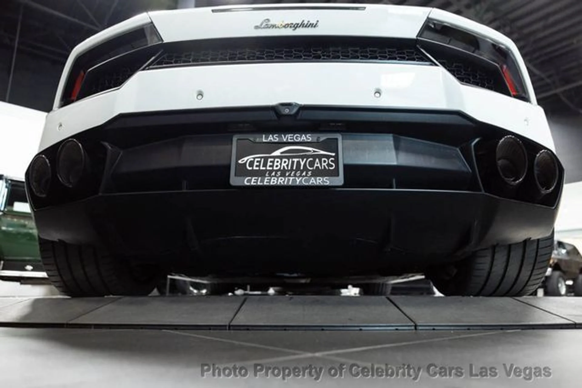 mph018_1941044232_used_2019_lamborghini_huracan_lp5802_9707_22868387_23_640_f229ac0308