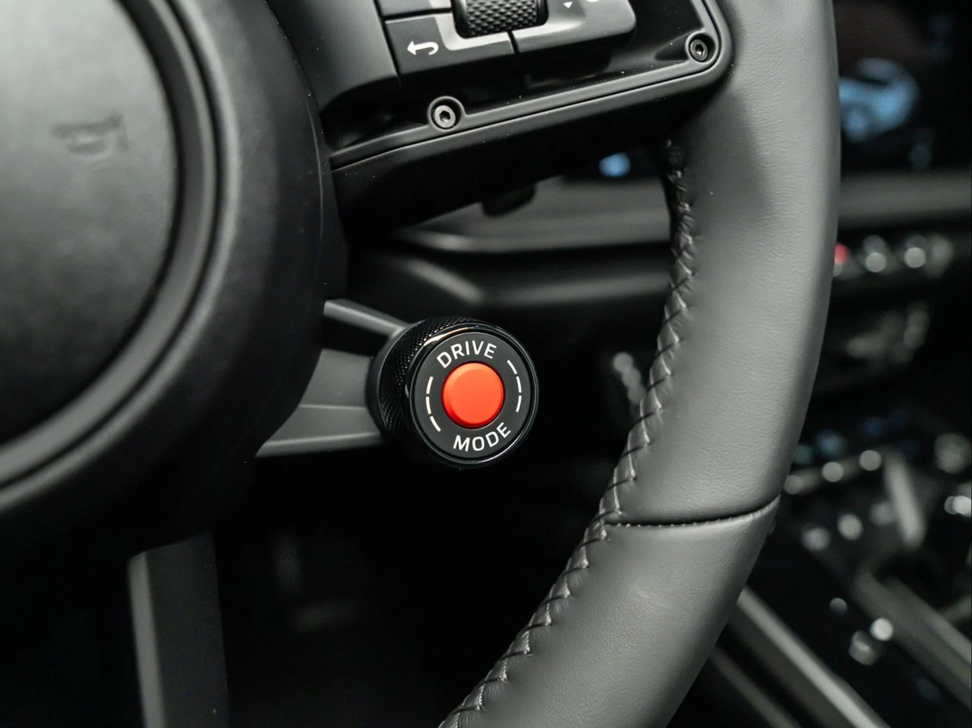 mph018_1946540082_1746f7e285521a13a89d87bd86424631_1d0ca6c7c0