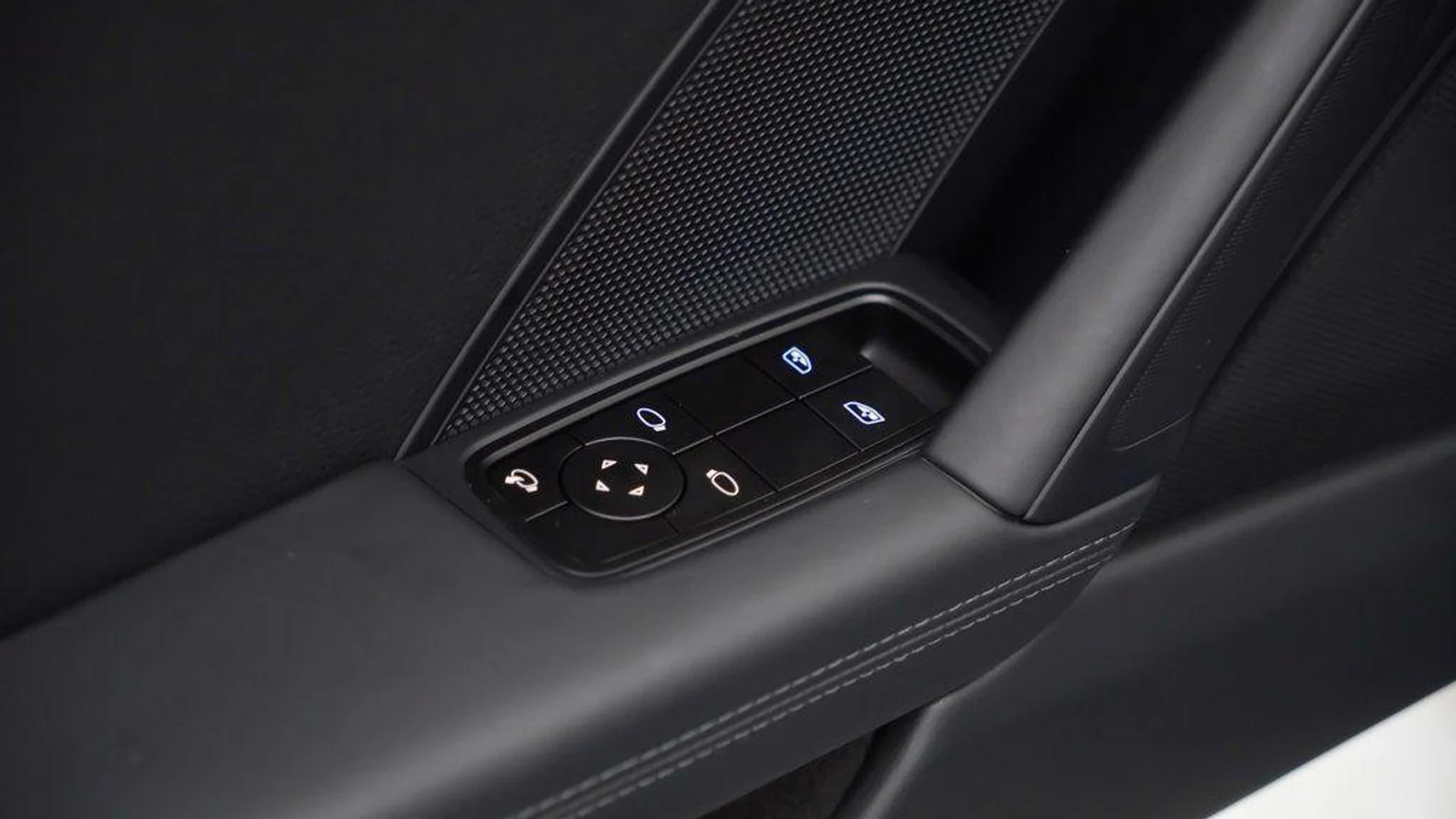 mph018_1951441302_Kr_G_Yzq6xj_NH_0_E_Fk_HZYGMS_Cyi_RQA_c728deb541