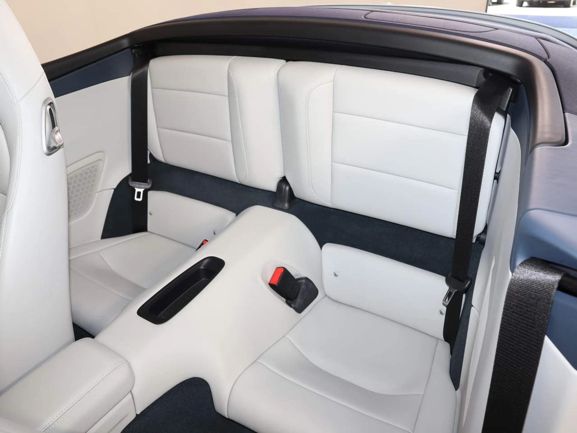 mph018_1956462654_a0f96e67938ee24834c327abdb1aa249_65fa8ca843