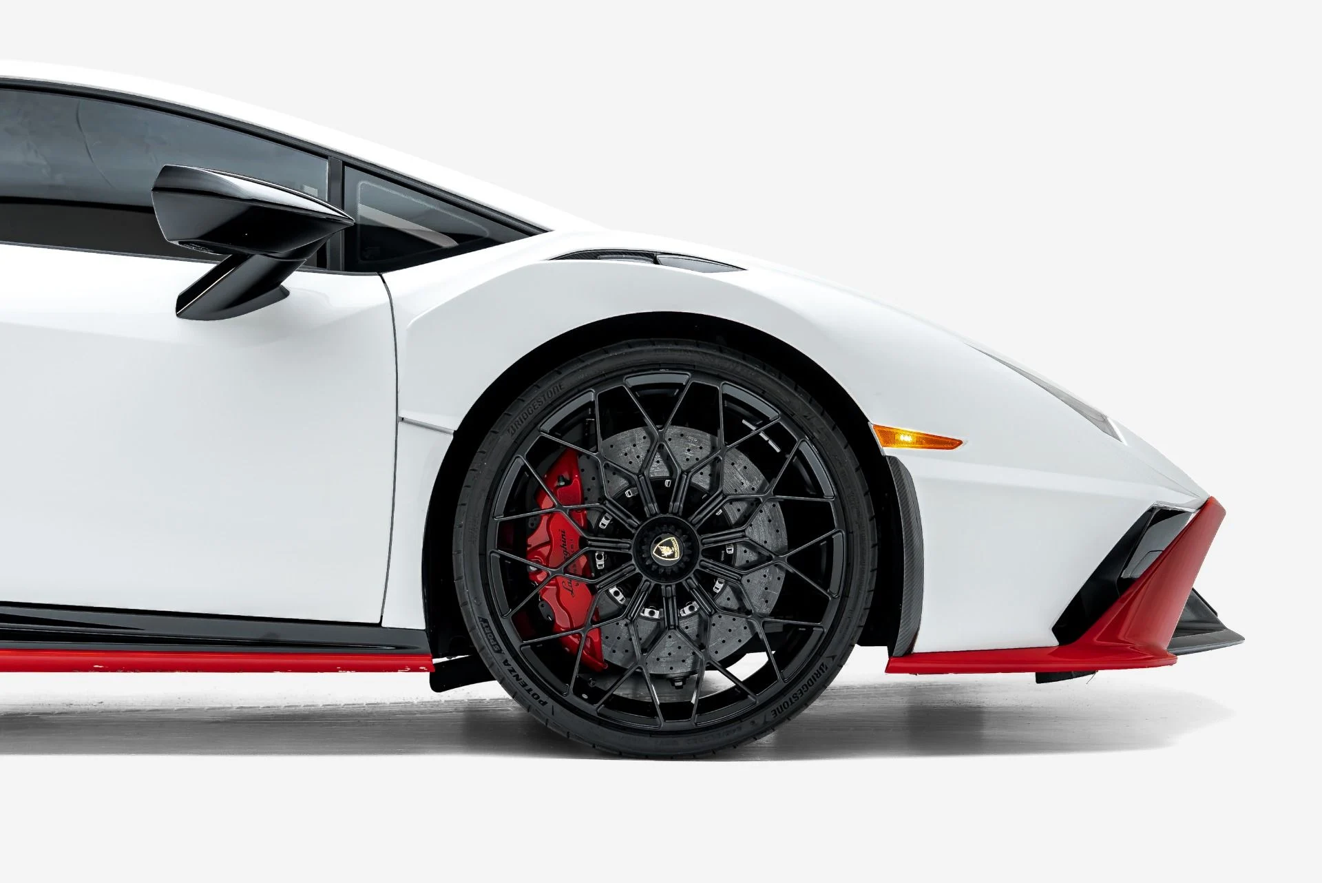 mph018_1958933270_Used_2022_Lamborghini_Huracan_STO_1790709112_93c234f031