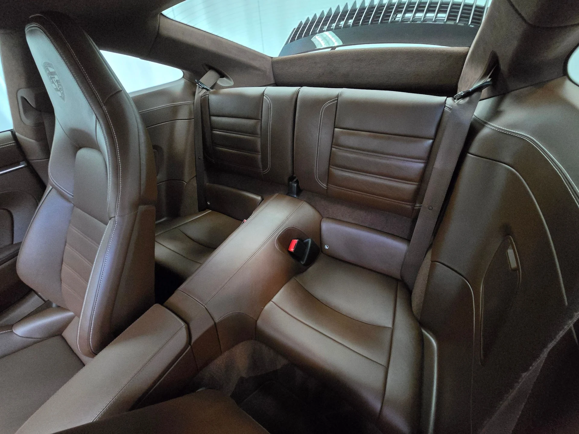 mph018_1960560255_72f836f4169947129be32ae8e551bf65_1263454197