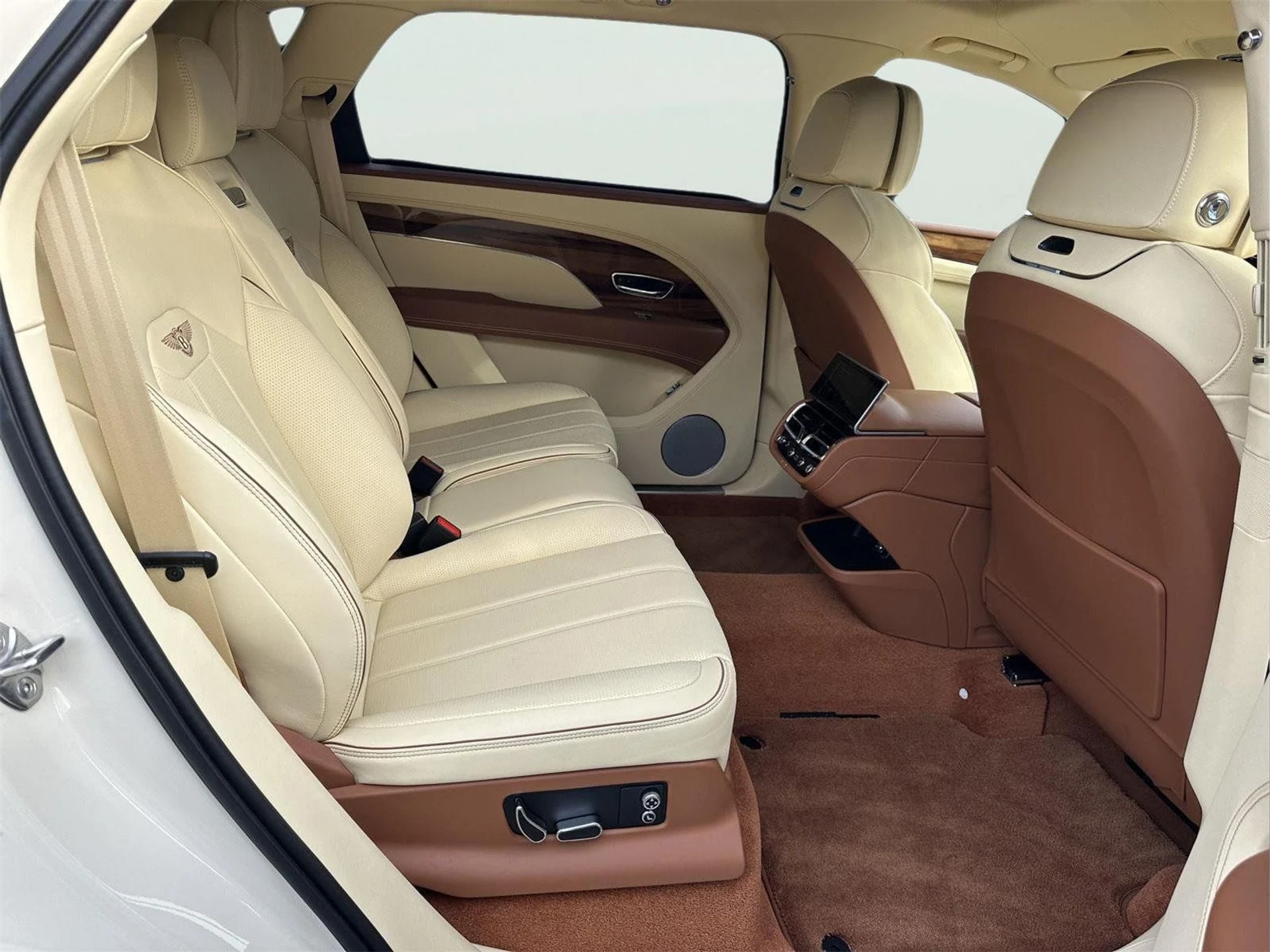 mph018_1973367042_23b4ecd7f54e3c6626e47c836a532c0d_800fc965bb