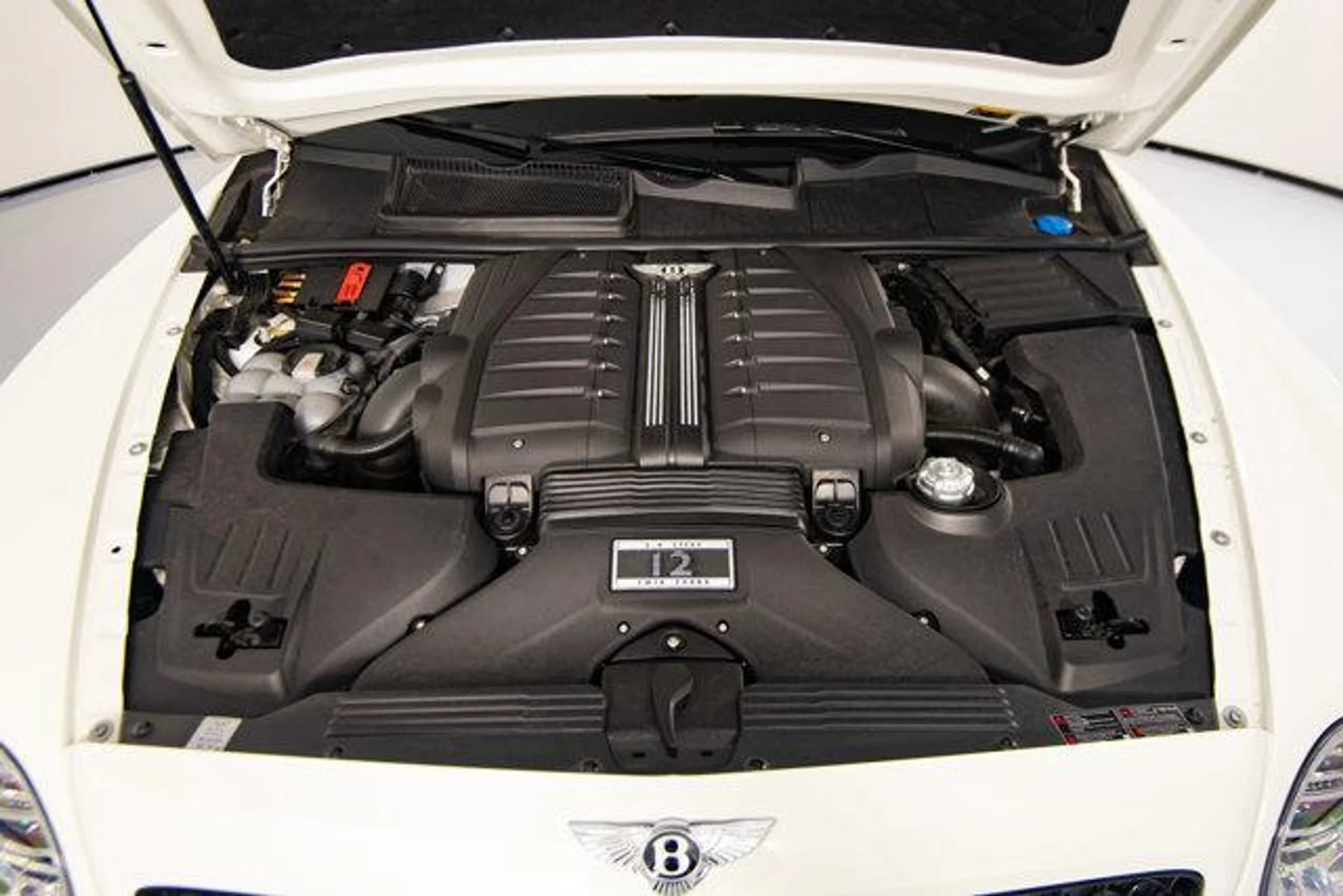 mph018_1975563140_QR_Dt_Y_HX_Wg_S0_VHPL_Qctf_Jz_SB_Azw_a5553462e5