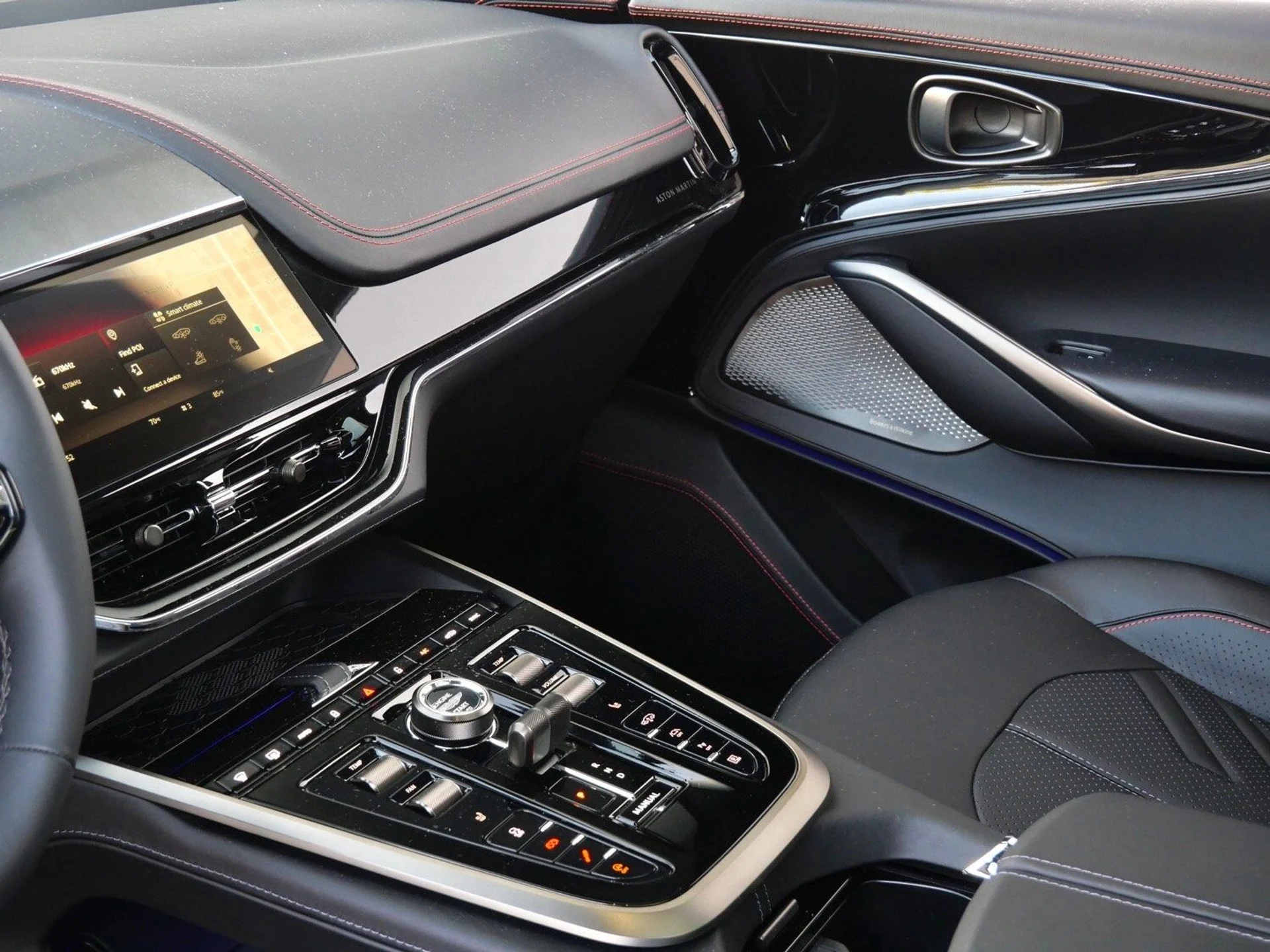 mph018_19787364_d38c740ea64a7ff1ab5ff31692572713x_44c20b5516