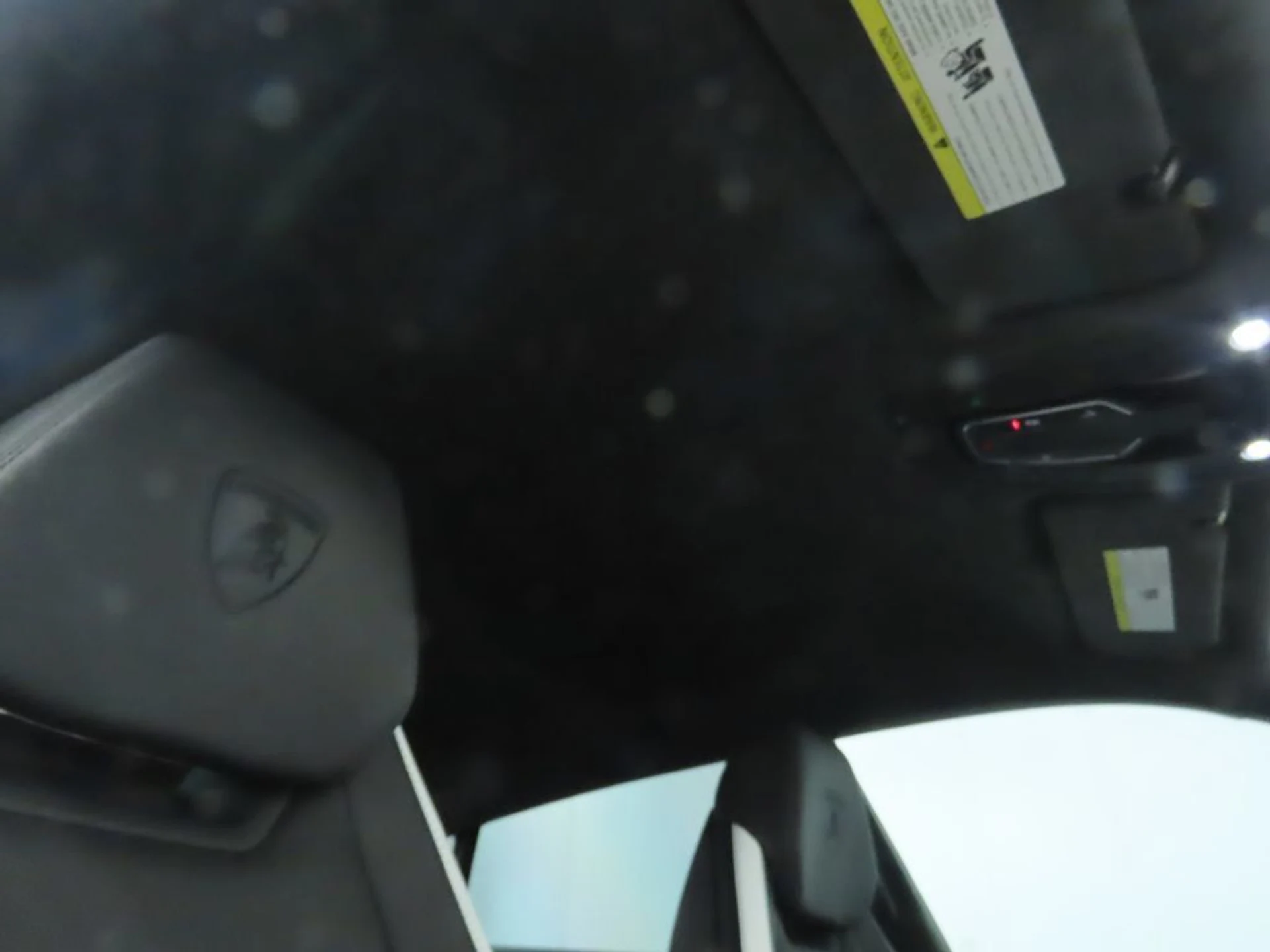 mph018_1980687125_used_2025_lamborghini_urus_seawd_8119_22939626_19_1024_0e8056db7b