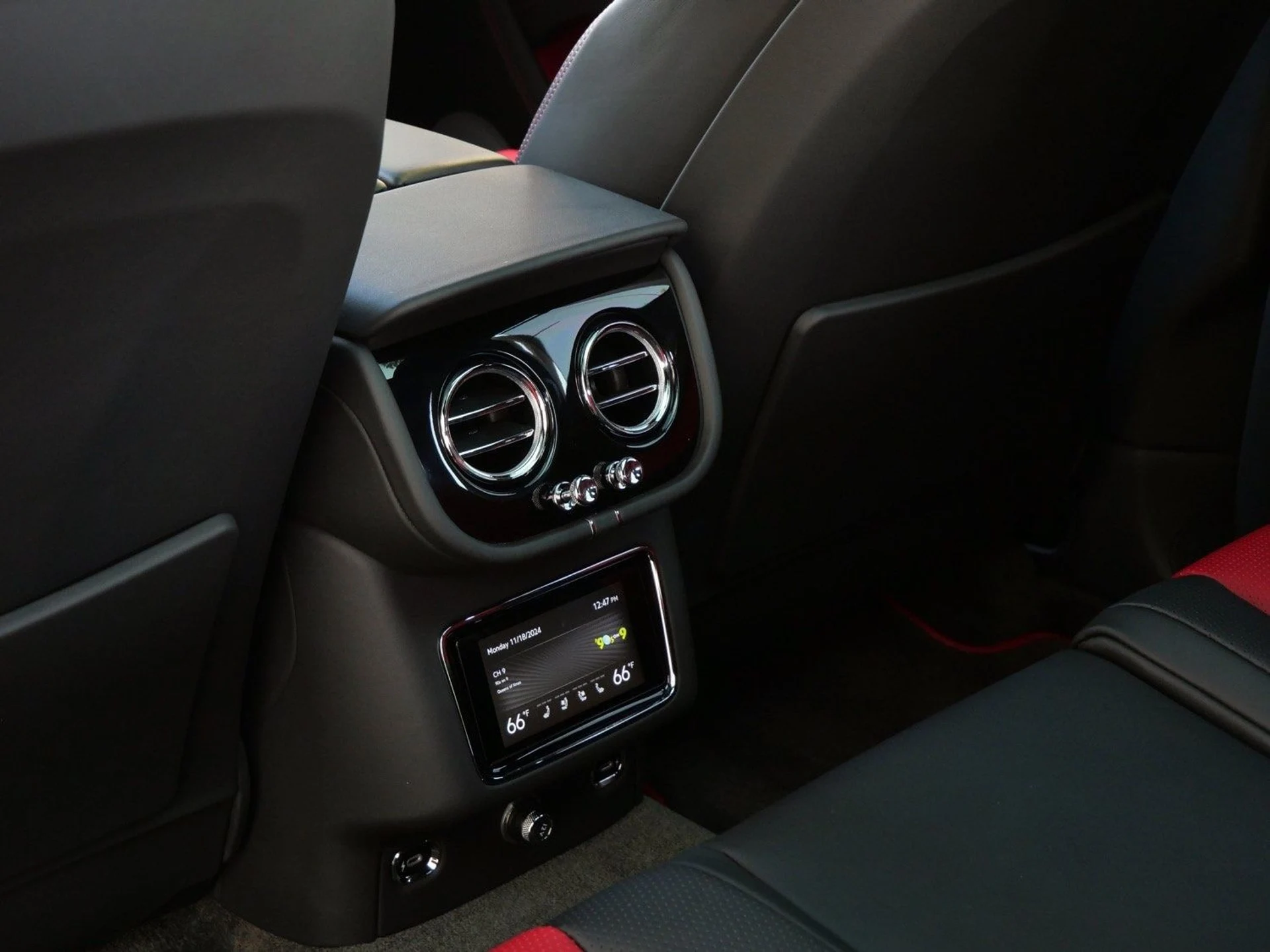 mph018_1983012877_24e3b57519bcfbdbfb3b776e0ac26795x_bd9c5a0fe9