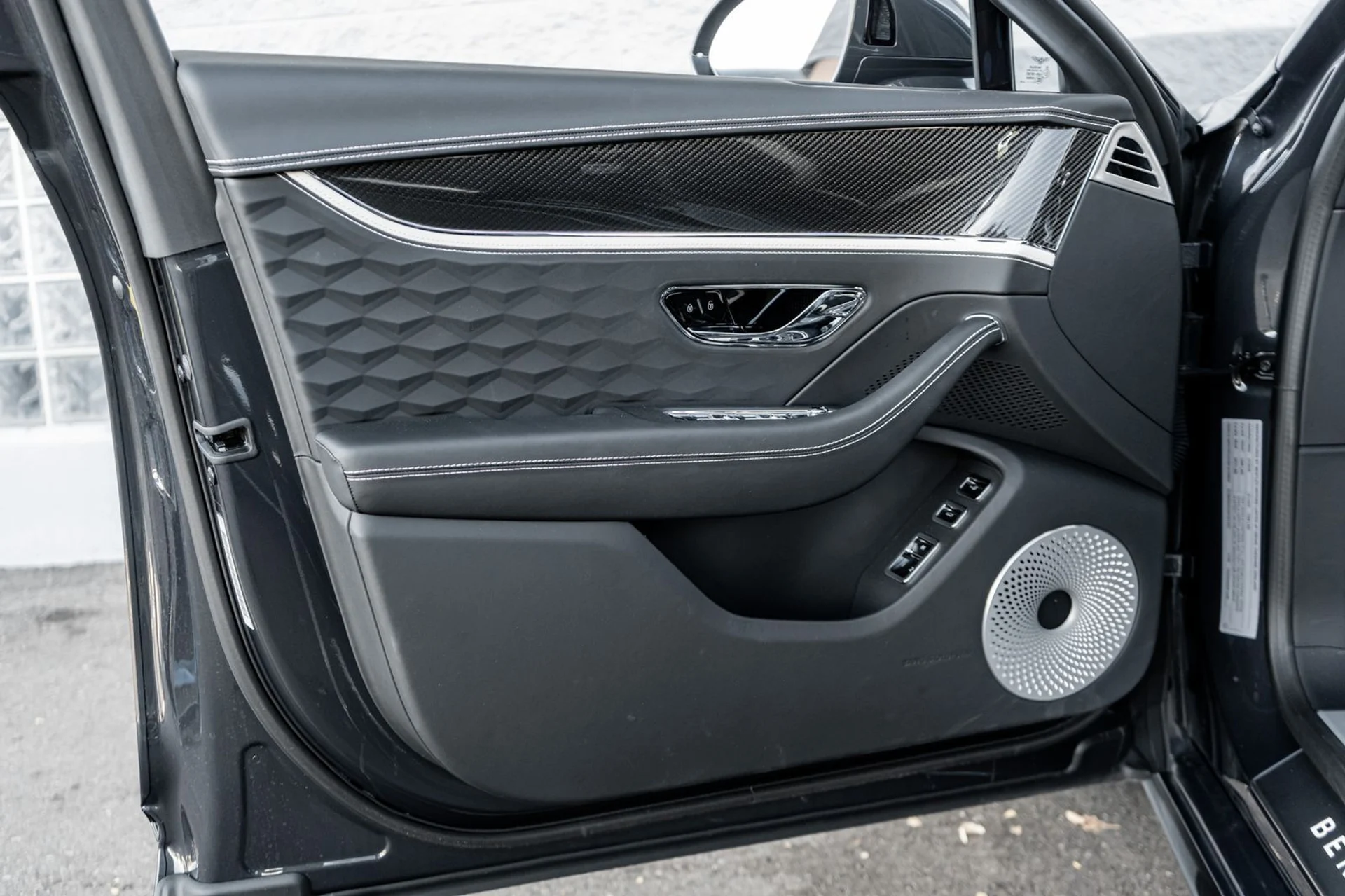 mph018_1989313230_250290e0_e758_4395_853d_339735cfd9c7_cd67db24f8