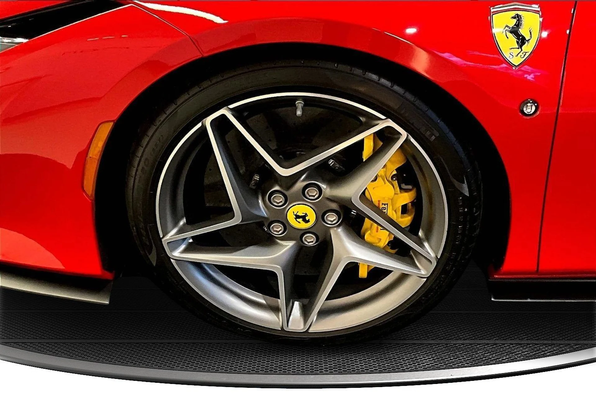 mph018_198963383_73e6c8e26d6748f8853602eb9f43275b_e5c906a7ef