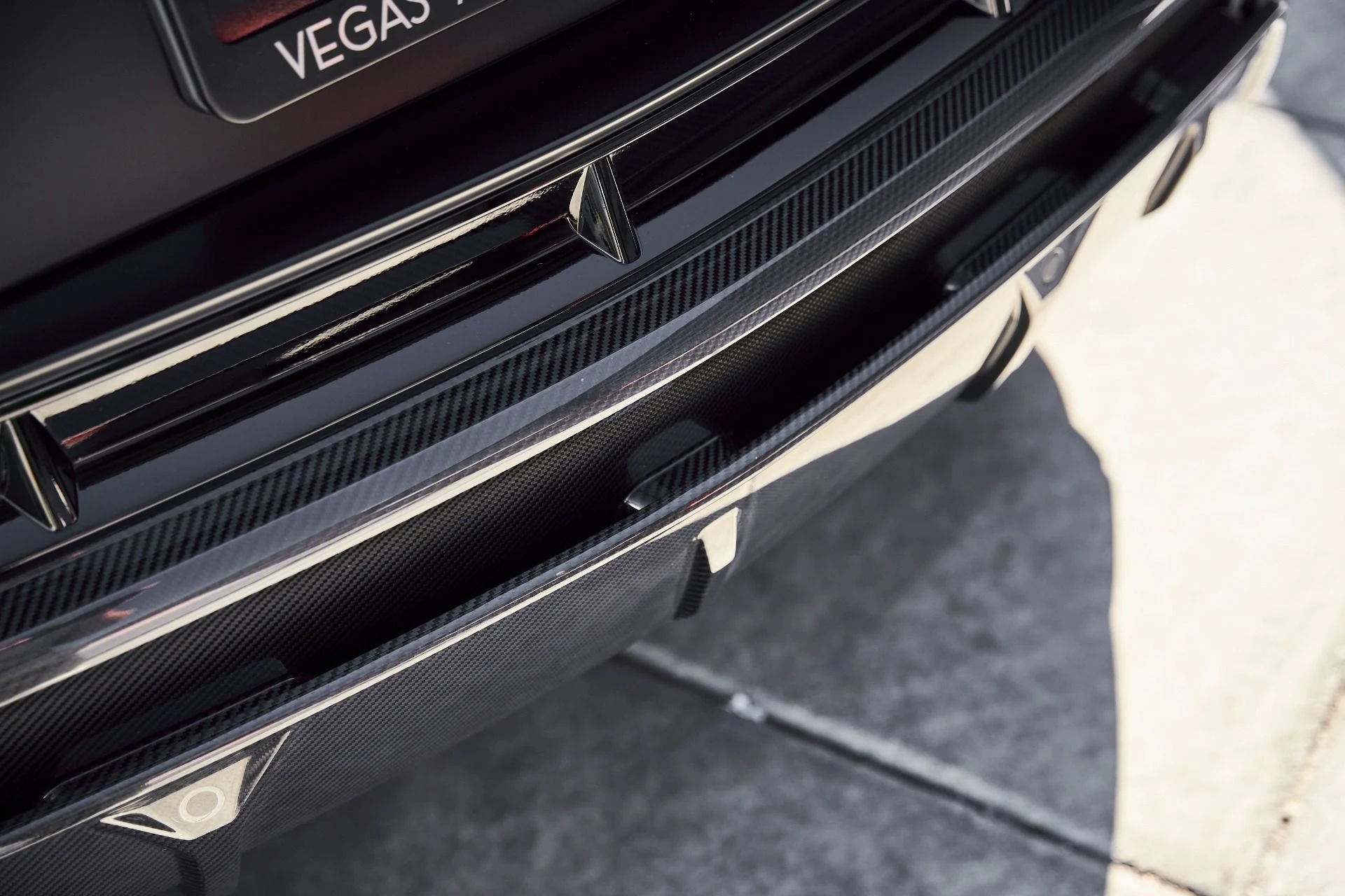 mph018_199060823_Used_2024_Lamborghini_Urus_Performante_1773367084_3ee097f9be