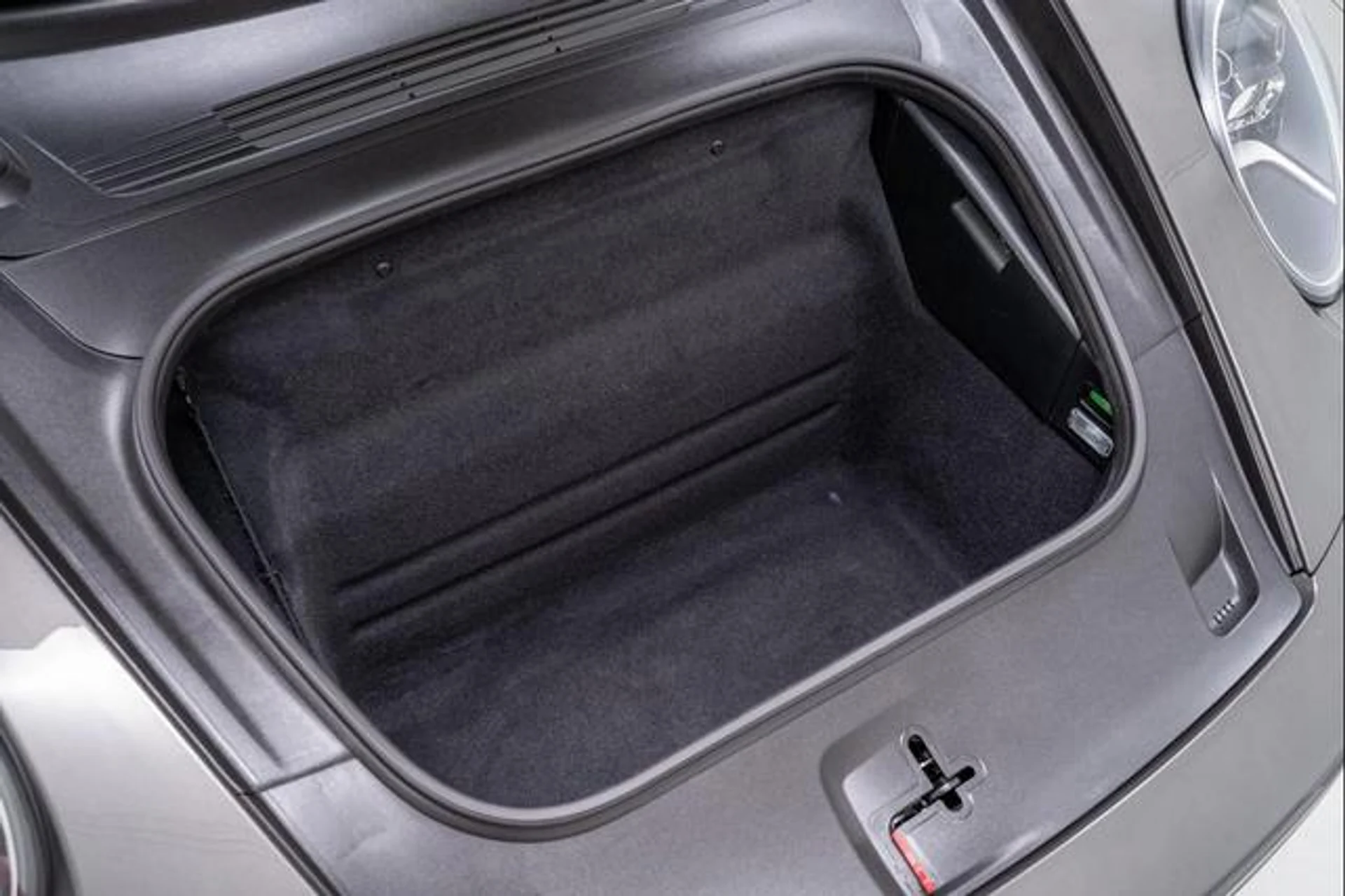 mph018_1997270410_pw_JYE_Qz_Ii_Xe_Qz3_Zhl8_PYZR_Gm_GAU_0f34bfb455