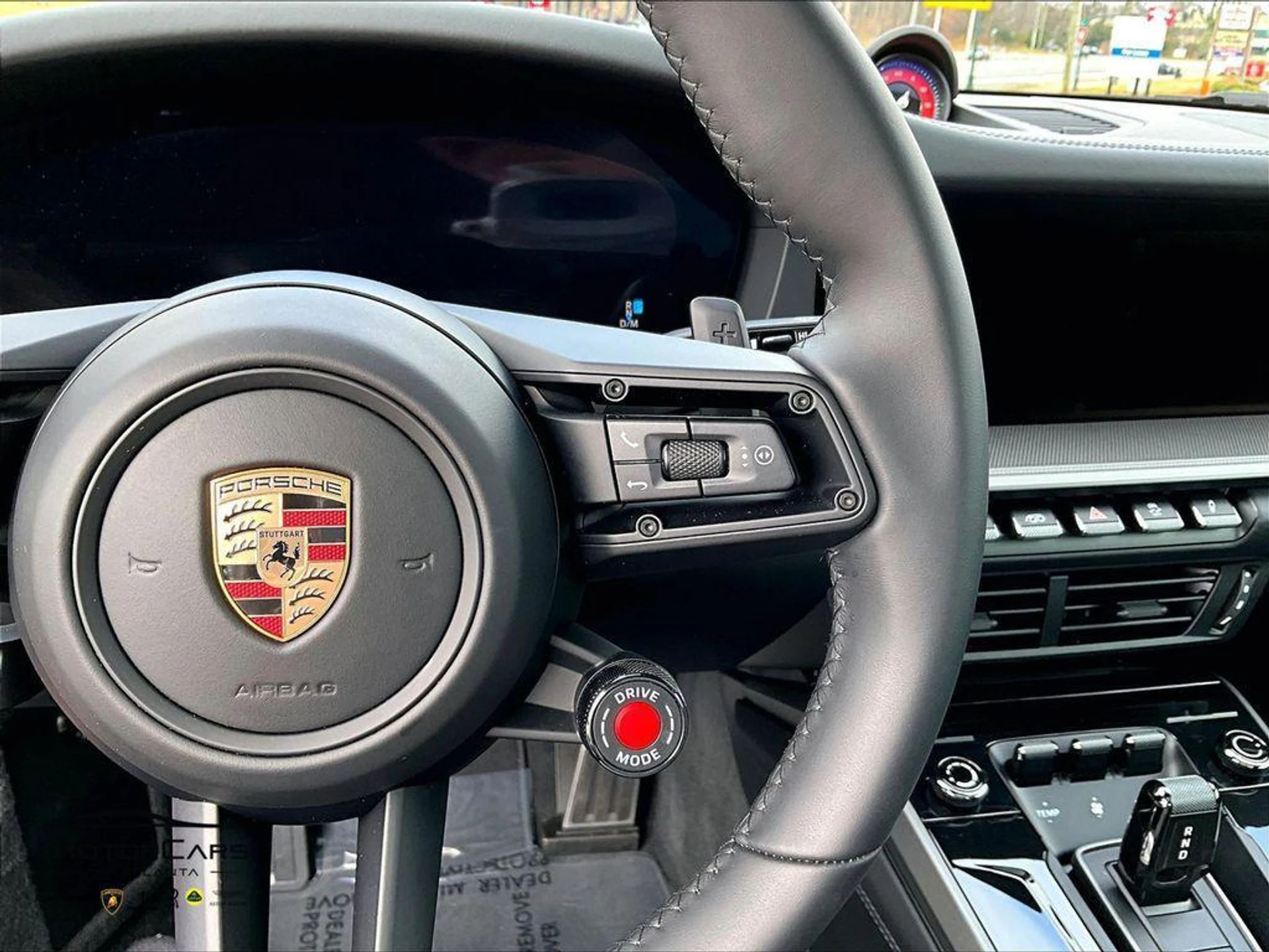 mph018_1997937825_R_y_Urq9w_I5_Pn5_M2_FBD_M_Kd_Lr_R6_A_96b324eb42