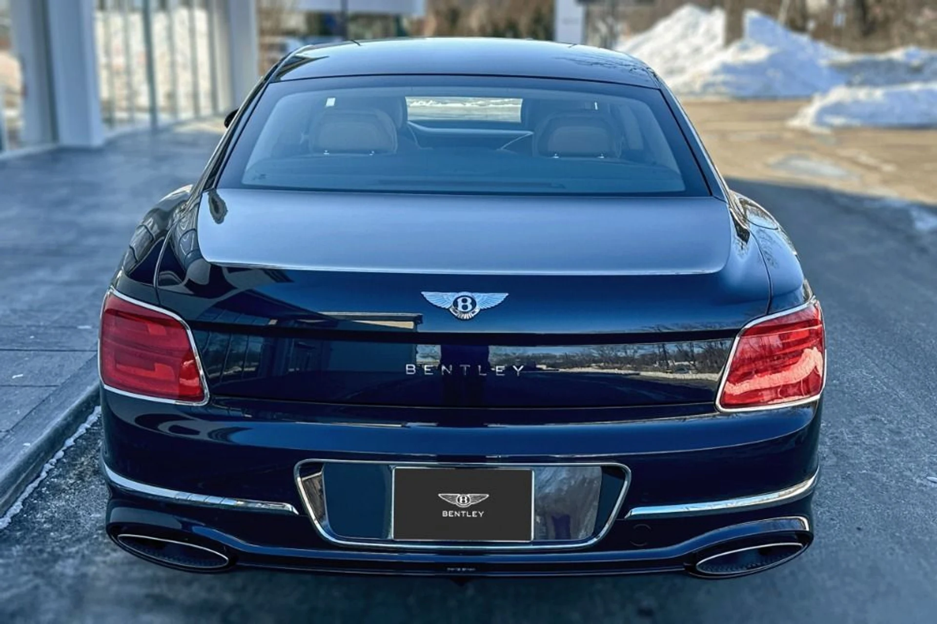 mph018_2005211580_New_2026_Bentley_Flying_Spur_1770289044_59f7917052