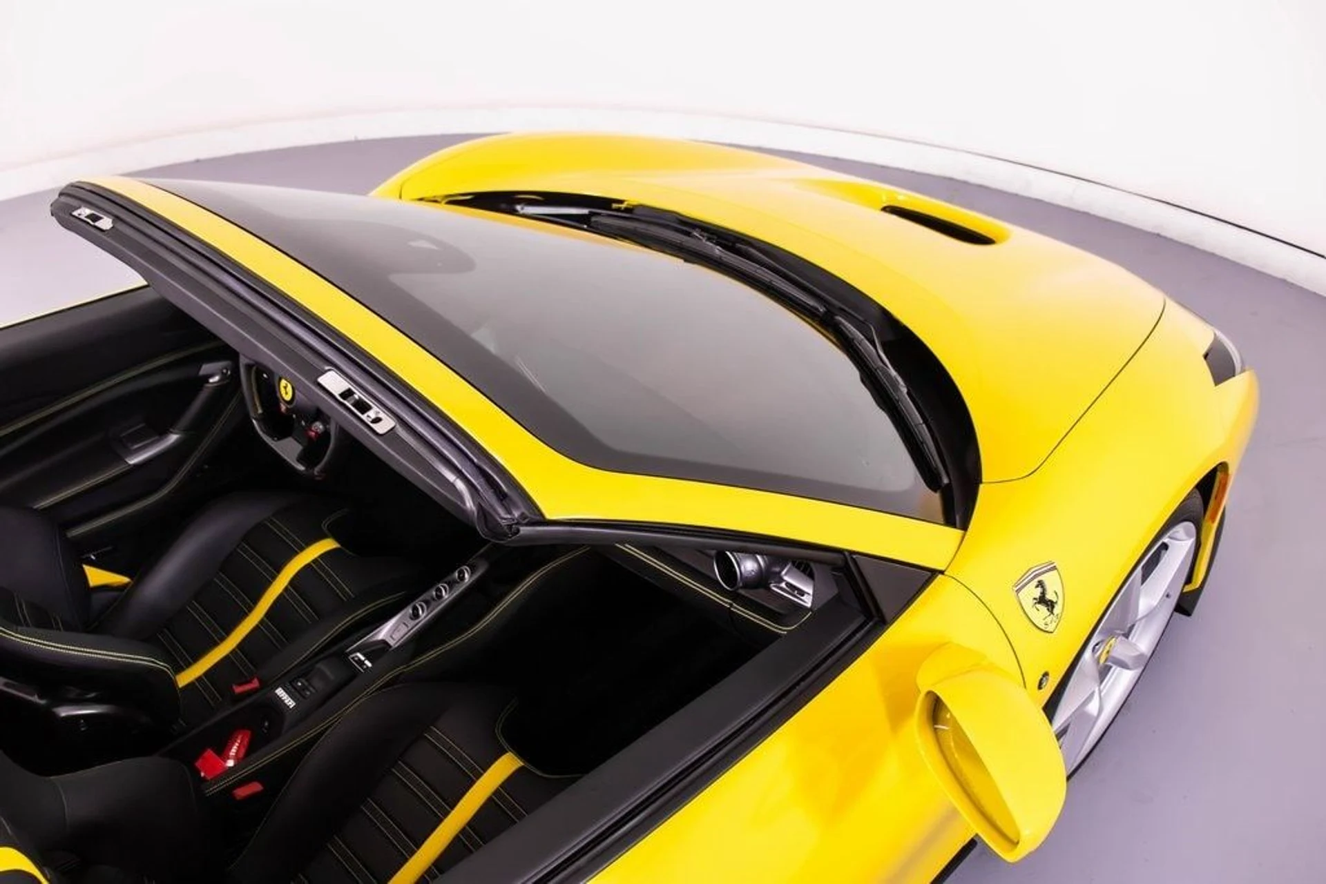 mph018_2005833618_9a956538ecc8a083934c95cd9210d12dx_51de2541b0