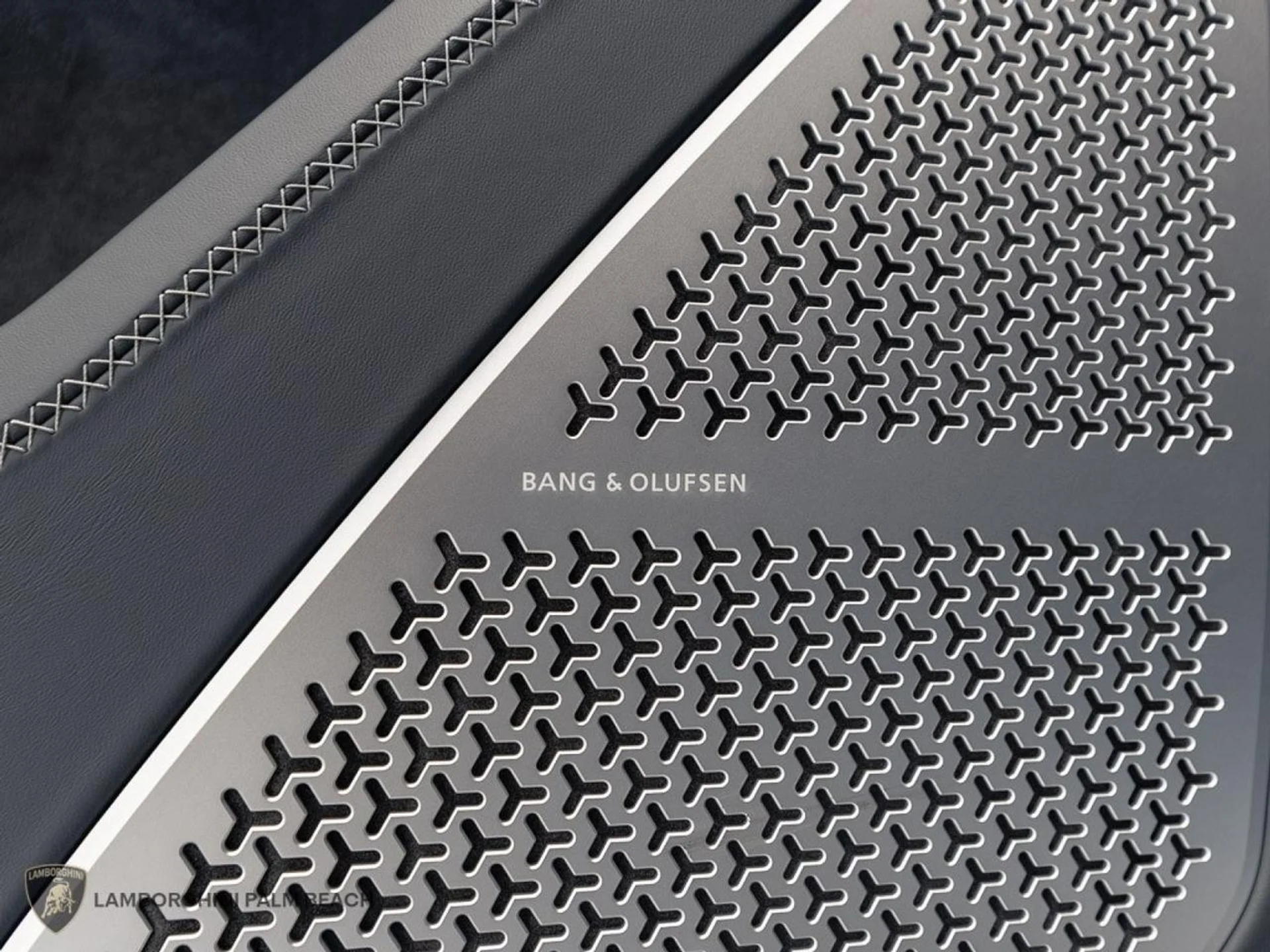 mph018_2008832194_8929192df005d7e823a7655836017b67_e6e3a90fee