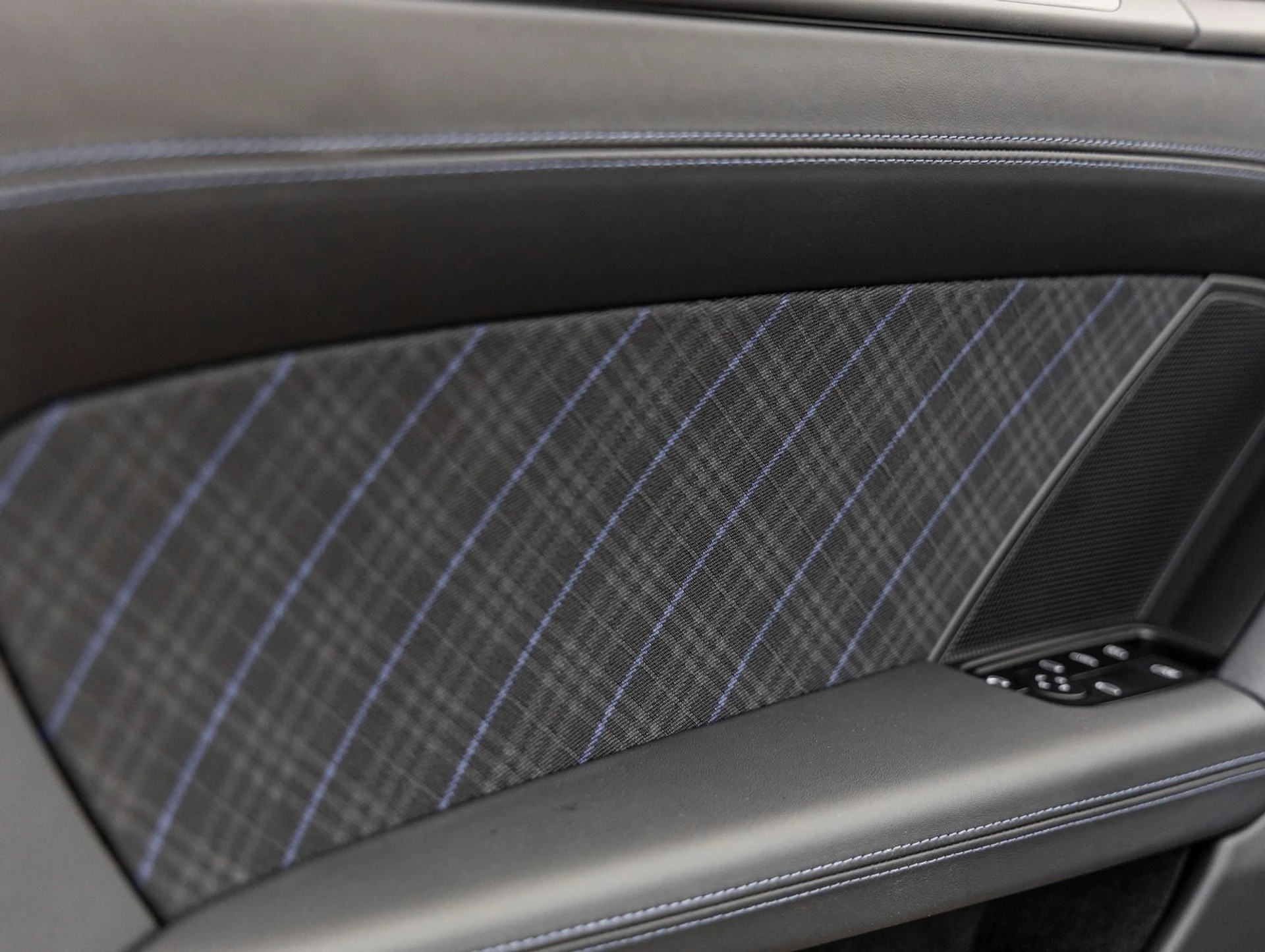 mph018_2012696952_19_4c831dc6f0