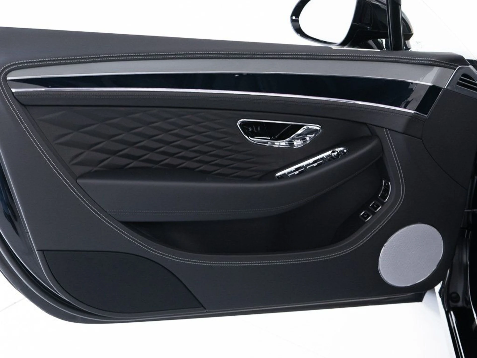 mph018_2016196086_7eea566ff906efe16eb4511950806909_2b5664ef2c