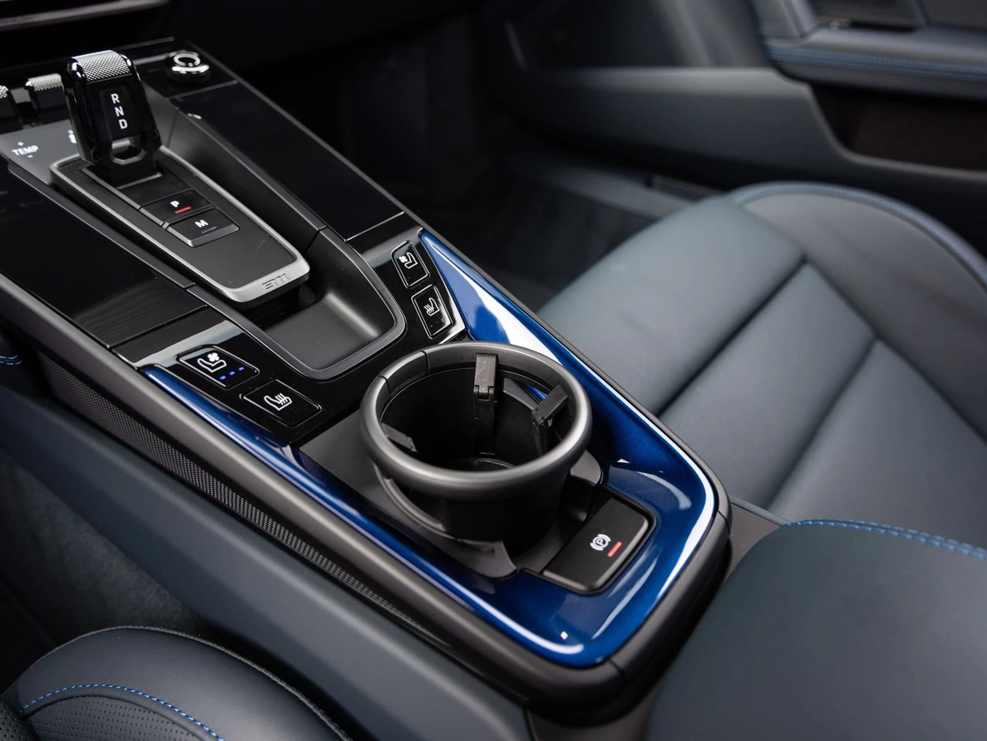 mph018_2016729365_19_8a16e4002a