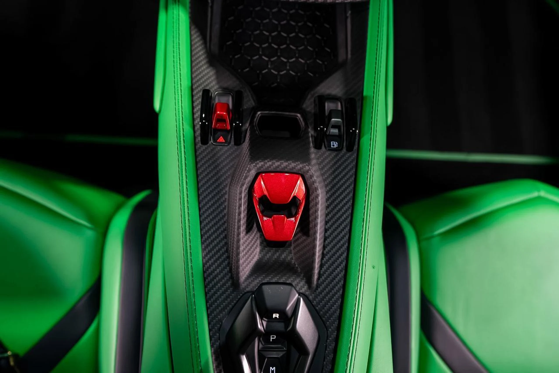 mph018_2019528400_fec4fb9ce6cd4d663f6d3ec0f5868469_046a63f420