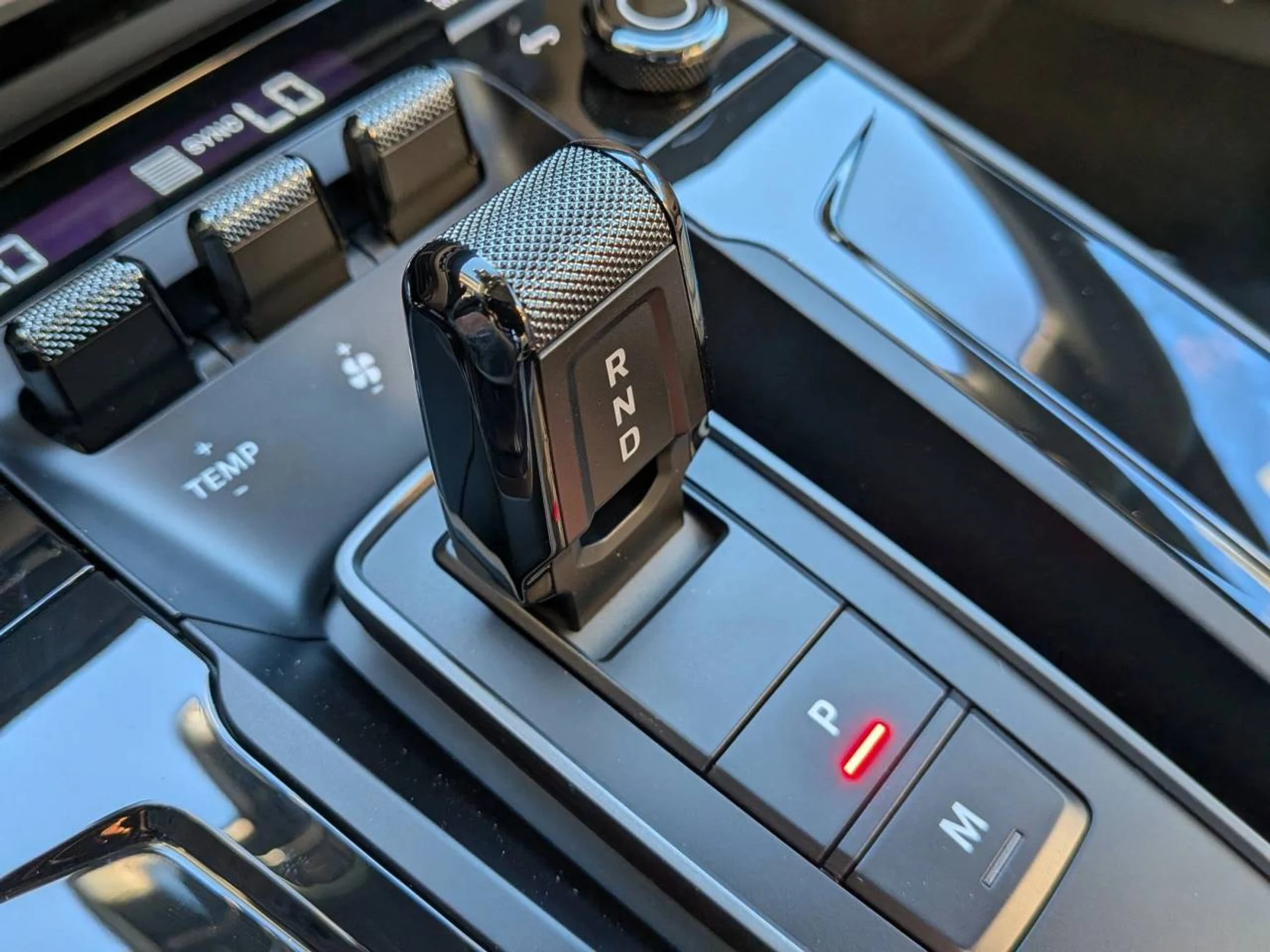 mph018_2021756783_0689557914f897c8d31a0ac7deda860b_44c882af7e