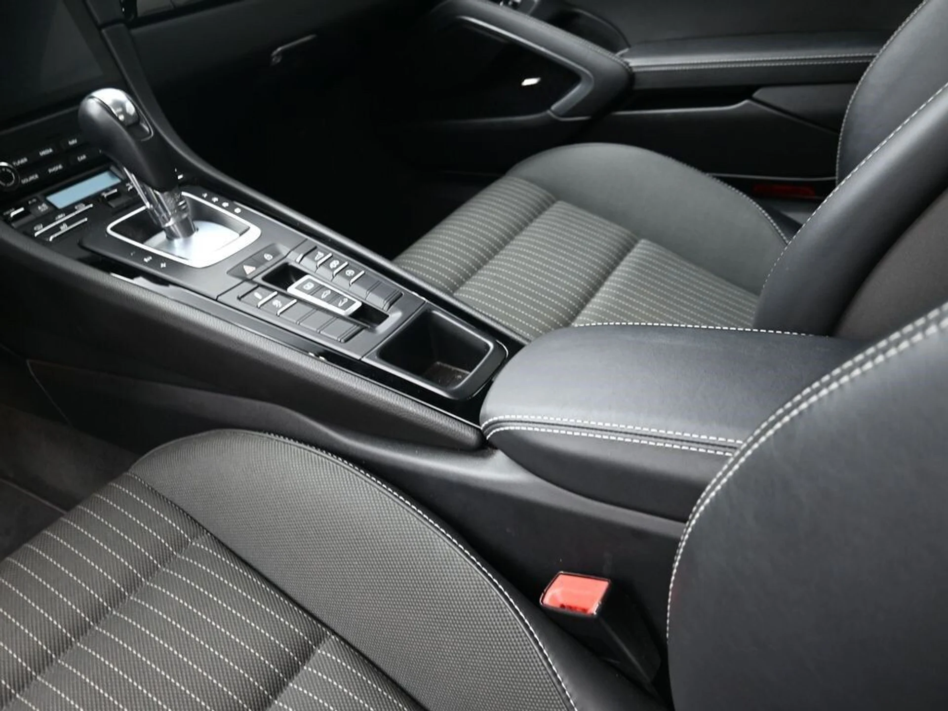 mph018_2029506177_66b1ddf77bab186815e03ce5fa98de7dx_c4f3ccd465