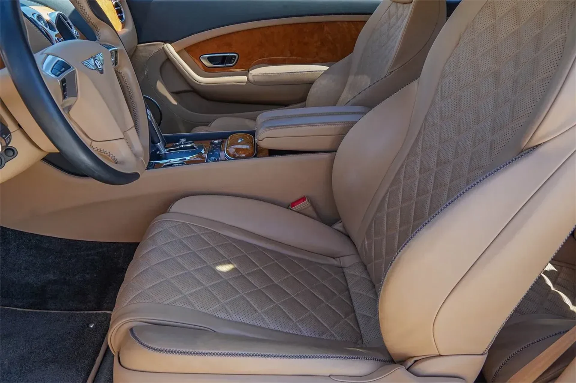 mph018_203388909_801895d2e1614176a0bfaf09b6d3ca01_3fac90ce91