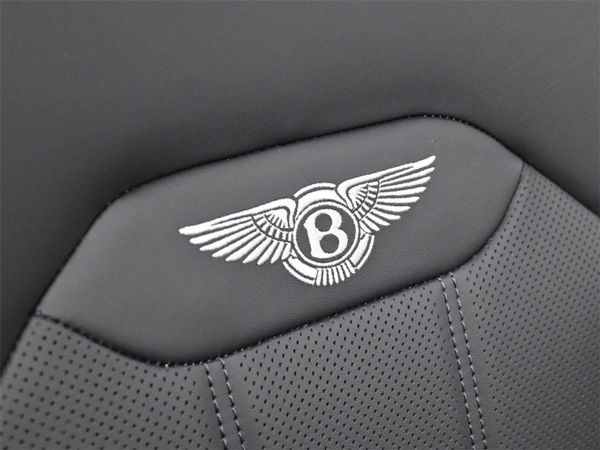 mph018_2038780423_33e1998ca9dd94509abe73e77a17e98fx_0b879677d2