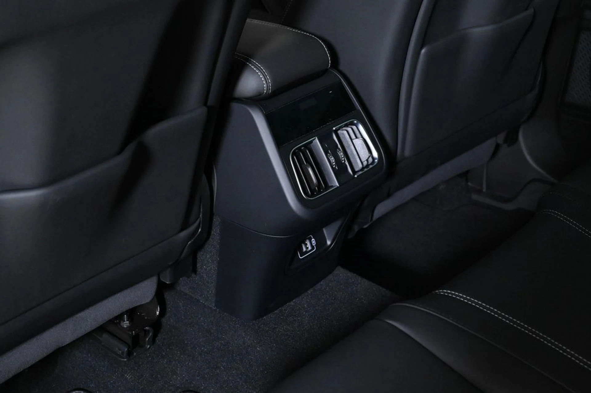 mph018_2041736834_used_2025_maserati_grecale_modena_11350_22941787_18_1024_a8538192b8