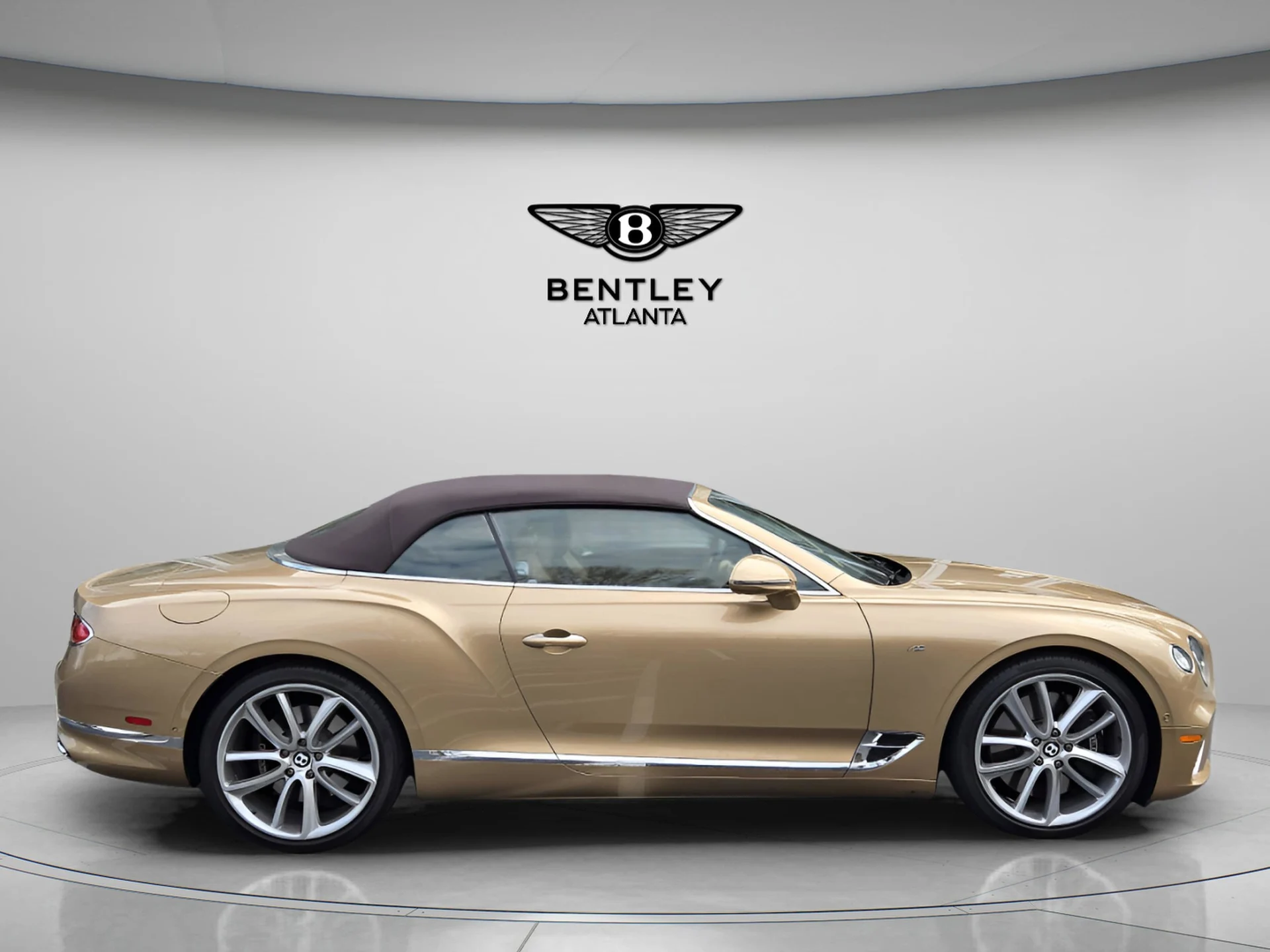 mph018_2042638824_1fe105ea147ed4273beac1a67c303225x_a444562569