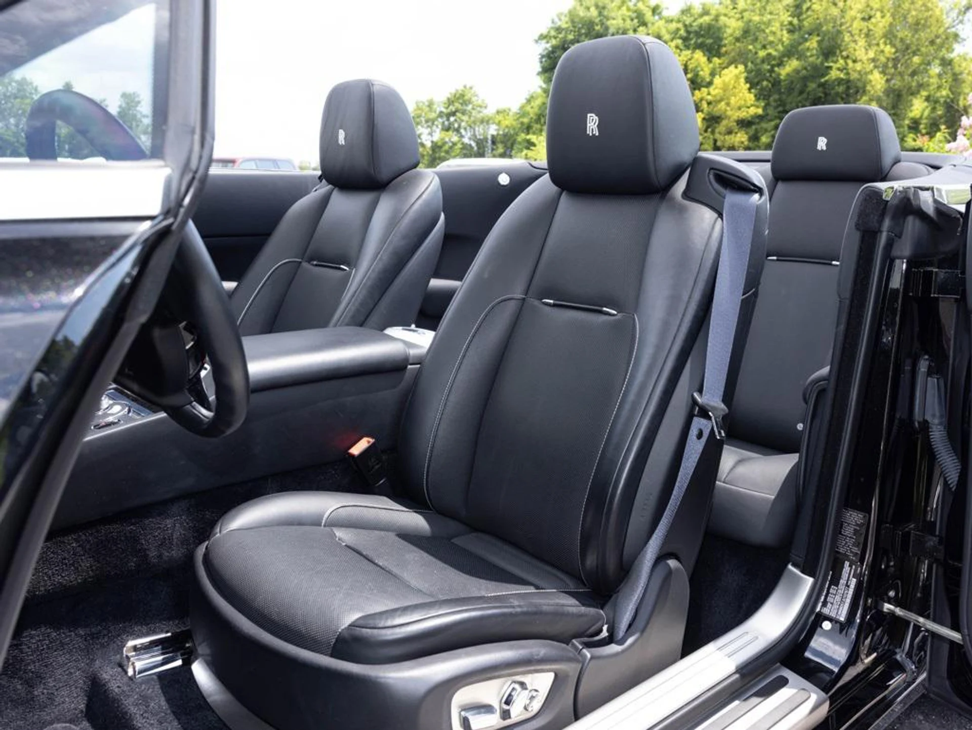 mph018_204495757_444299830_6889fbe2012bbf217a04498e_451137fd93