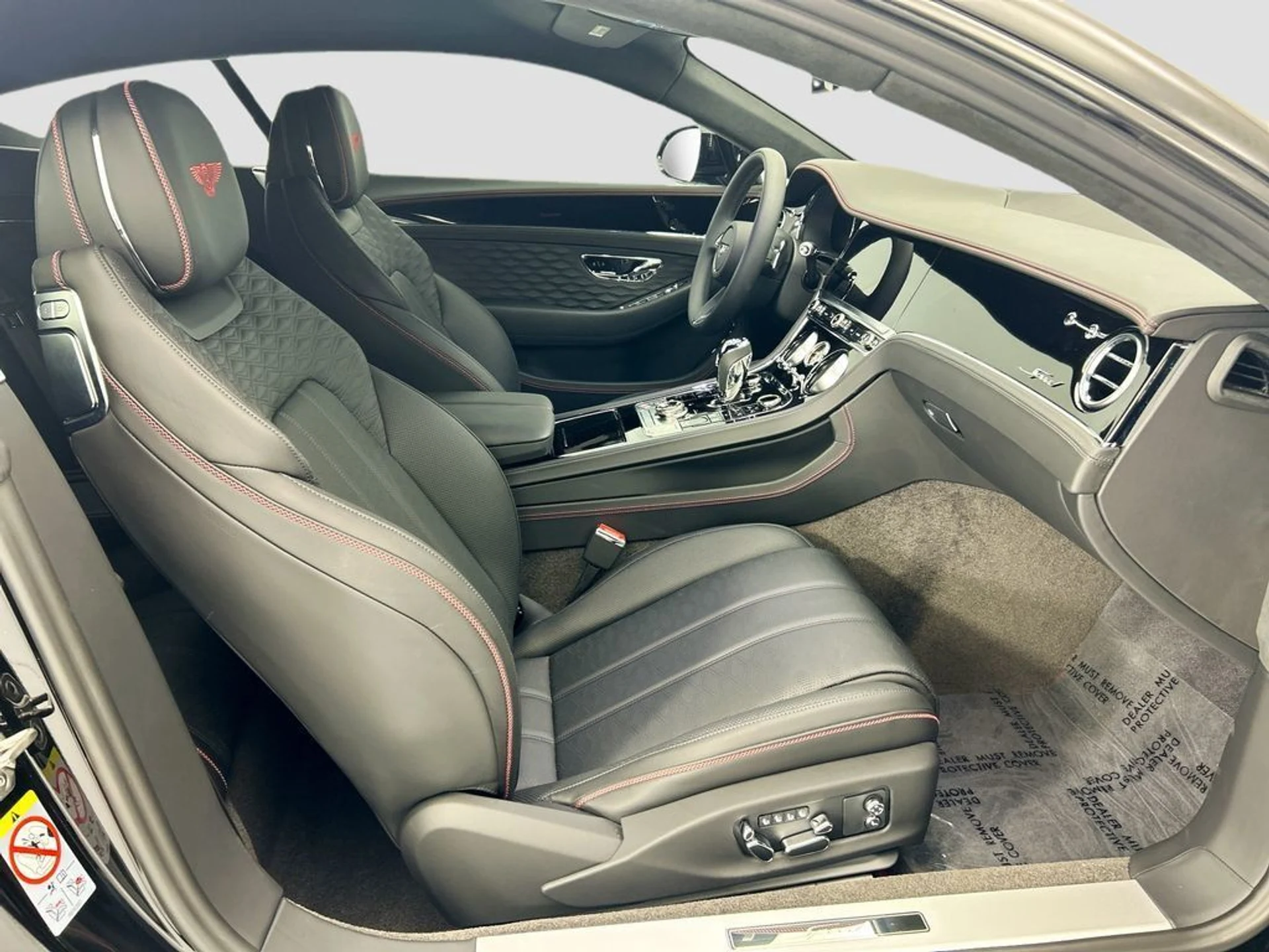 mph018_2048022745_used_2025_bentley_continental_gtspeedcoupe_8119_23002658_19_1024_30d07b5a01