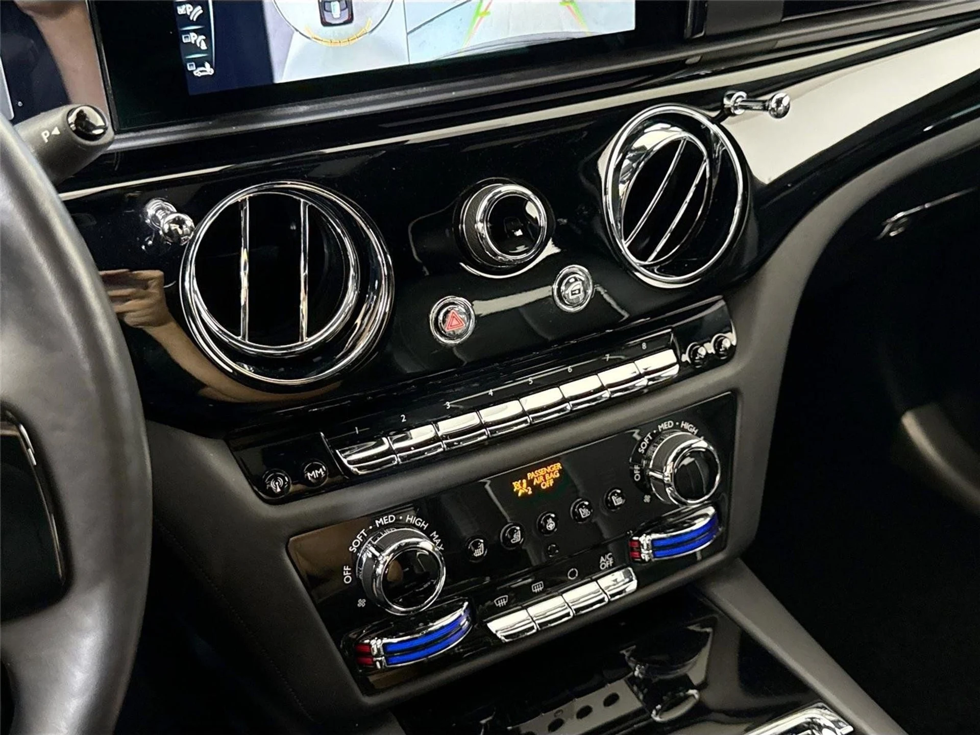 mph018_2052760293_123c9e8d3c5c49af1642348baa863267_bf74e618a9