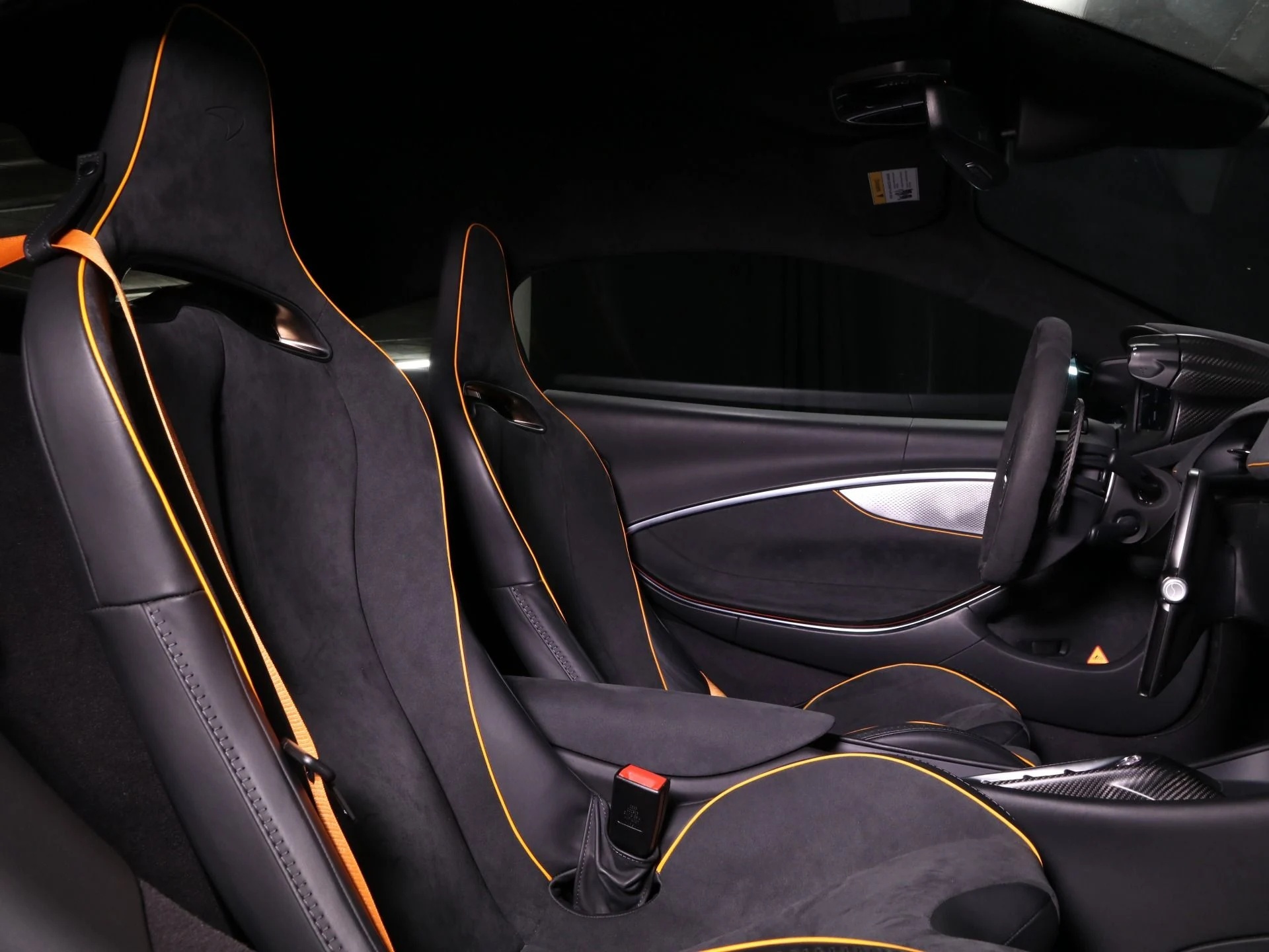 mph018_205612150_Used_2023_Mc_Laren_Artura_Performance_1751935312_01c06864df