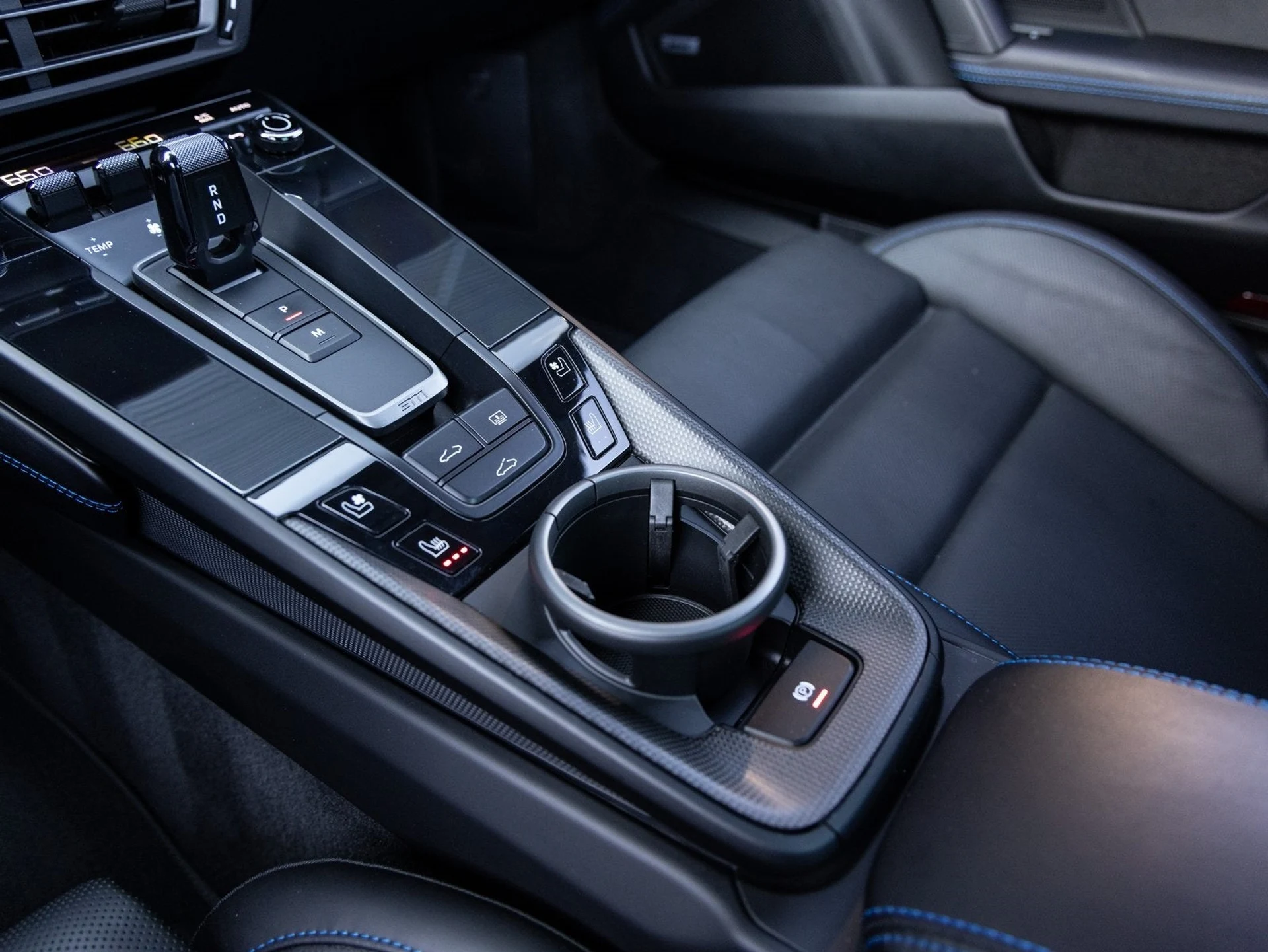 mph018_2058394802_19_7080d53b19