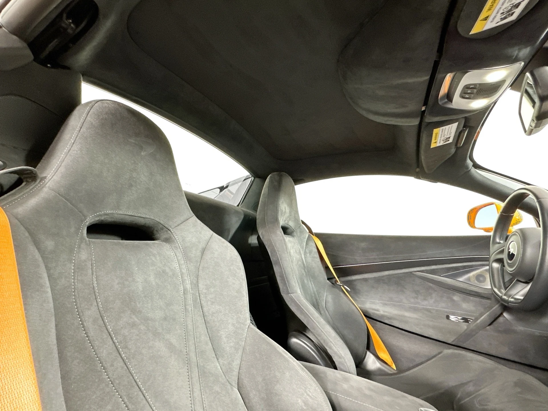 mph018_2059031059_19_5e2373ee7b