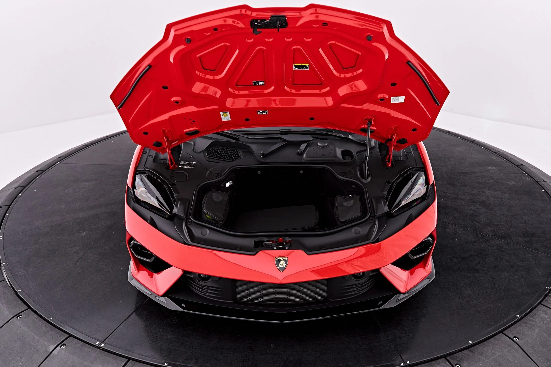 mph018_2059892485_Used_2026_Lamborghini_Temerario_Base_1792011519_55f42e5362