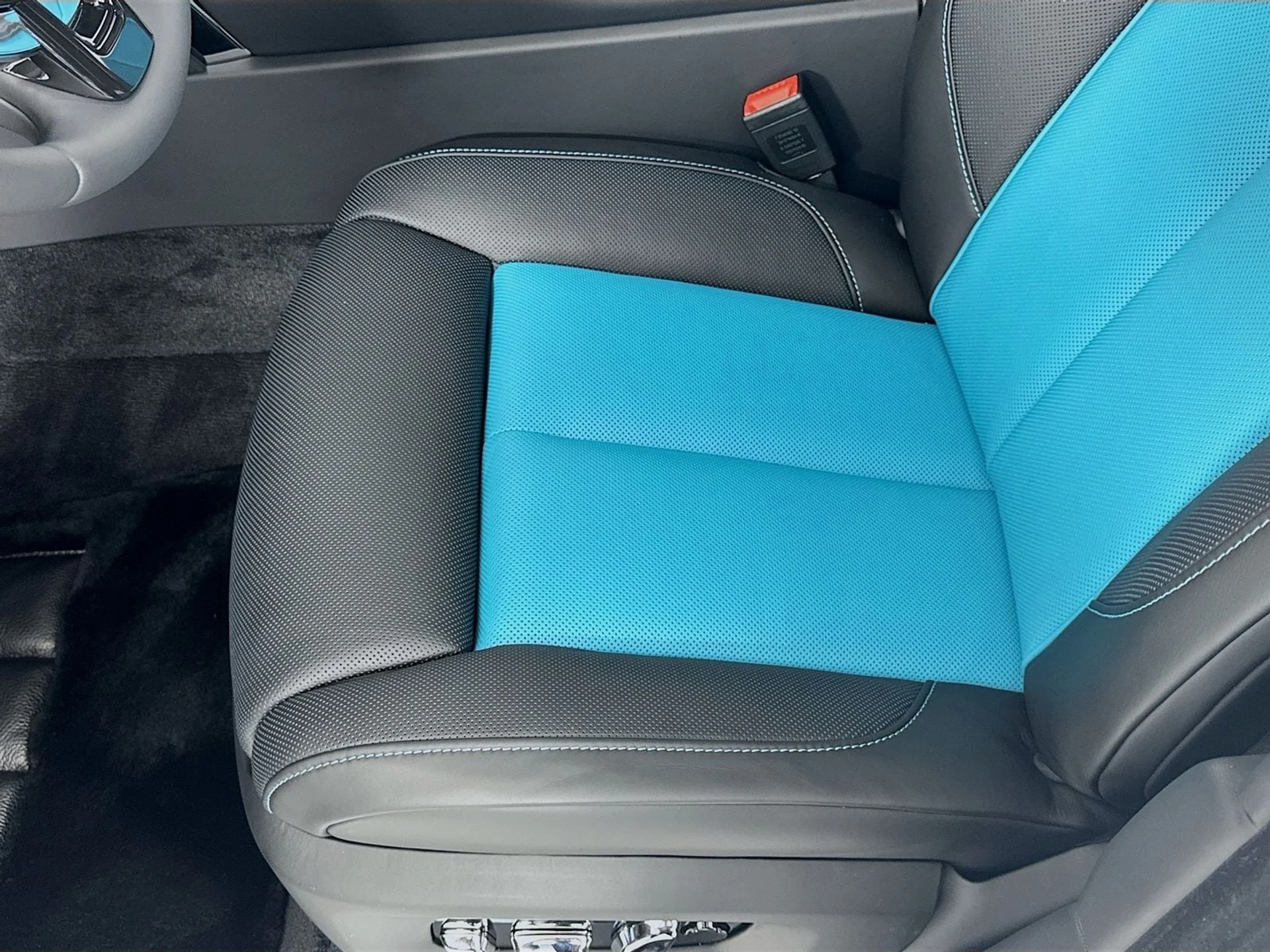 mph018_2068752525_8c45ab7e42ce97206639577d9a07e6cax_cb20684684