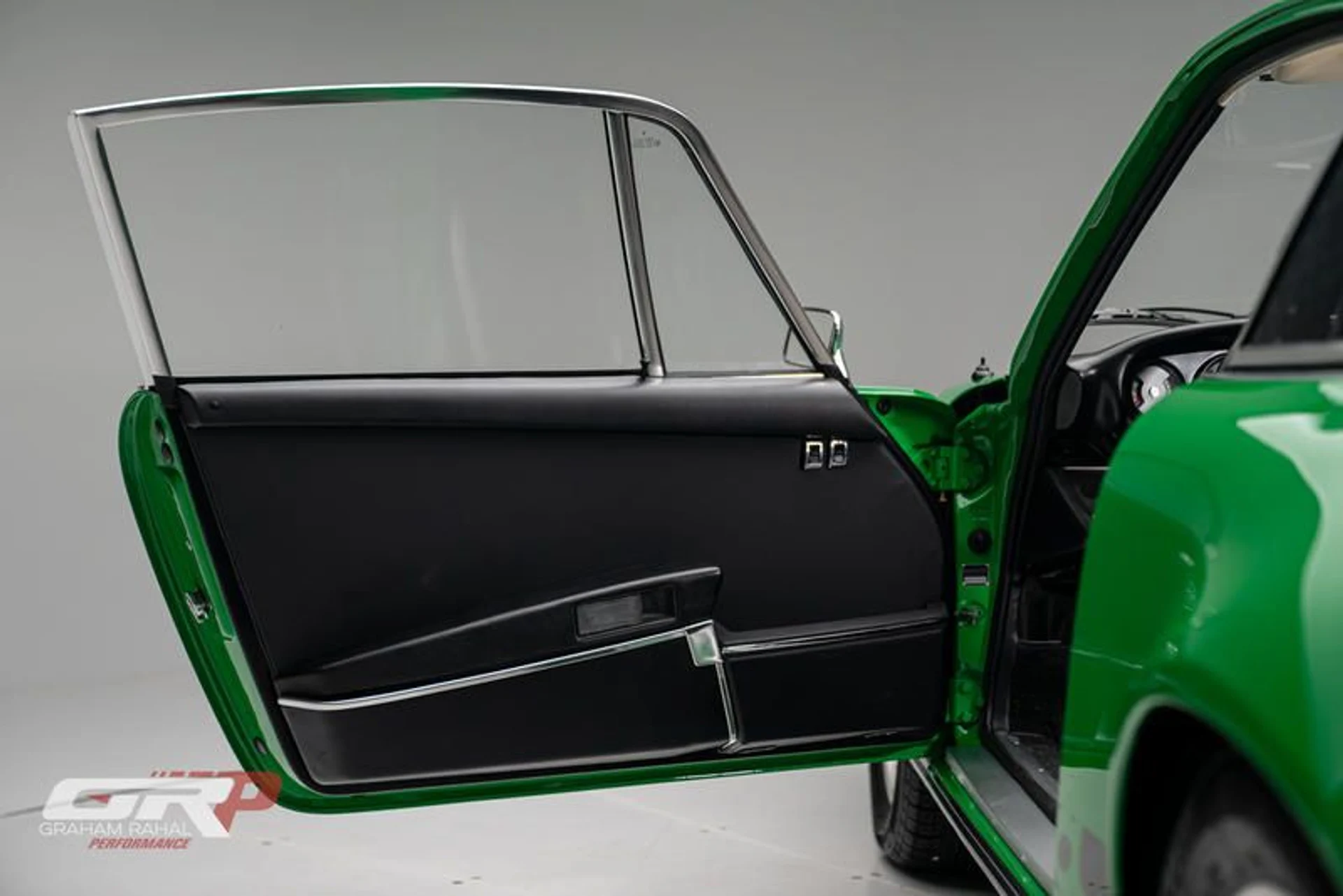 mph018_2069317618_6_B5719_E2_0111_4_ADD_8_FC_6_EF_8_CEBFF_9_DD_5_ae890a9c6f