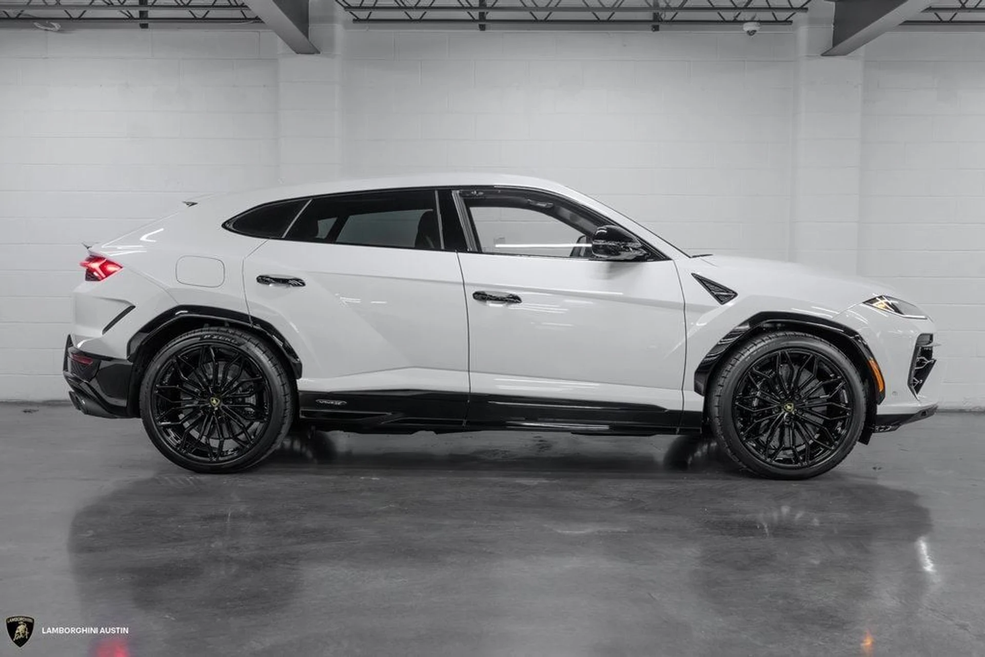 mph018_2071355451_cb49738ac9d9c4e626e07b1e102a1079x_2bf058904f