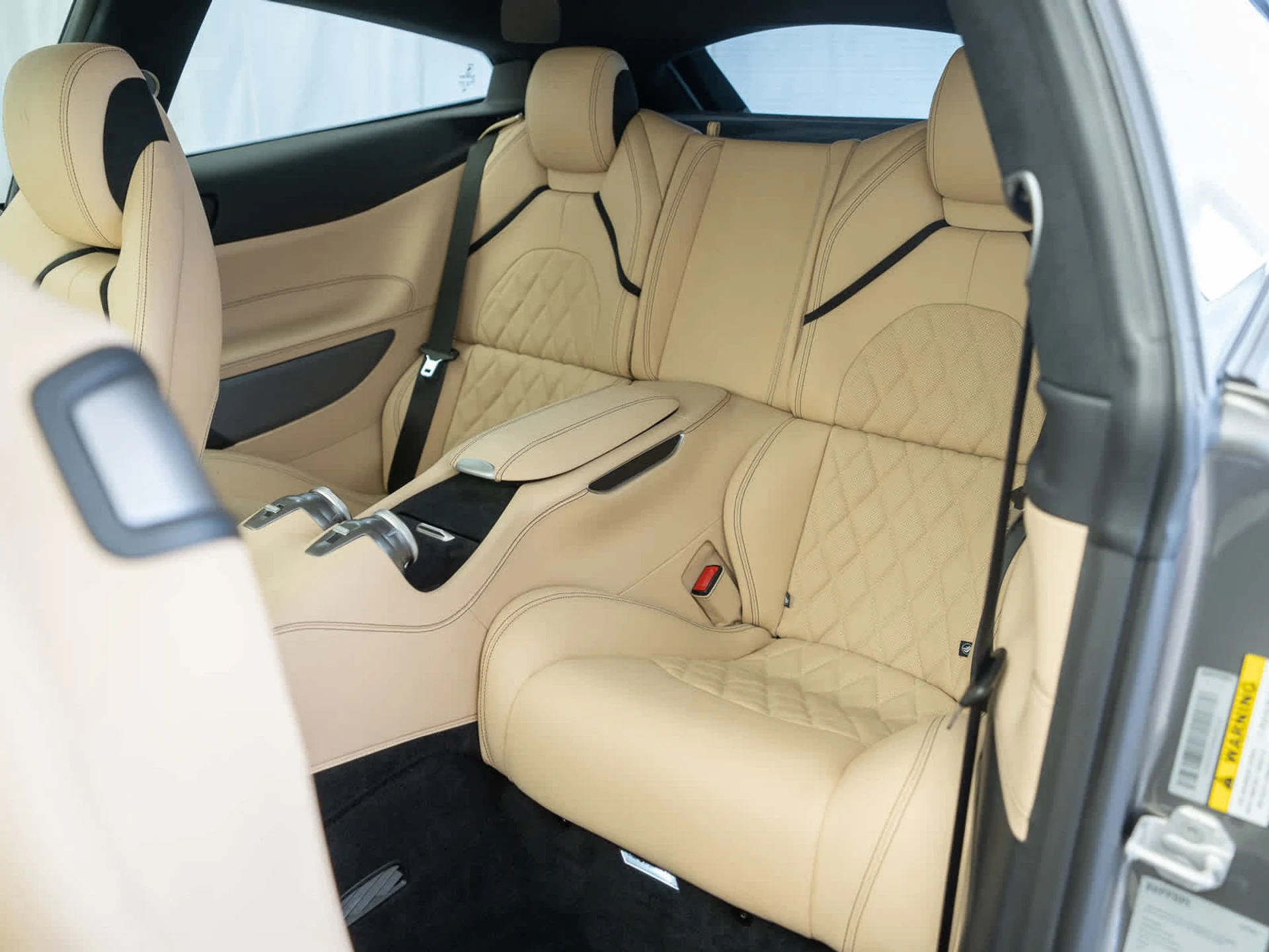 mph018_2074514506_8b9fb0696d0e7d7fa3bb88f8c8ab23e8x_94382aa79f