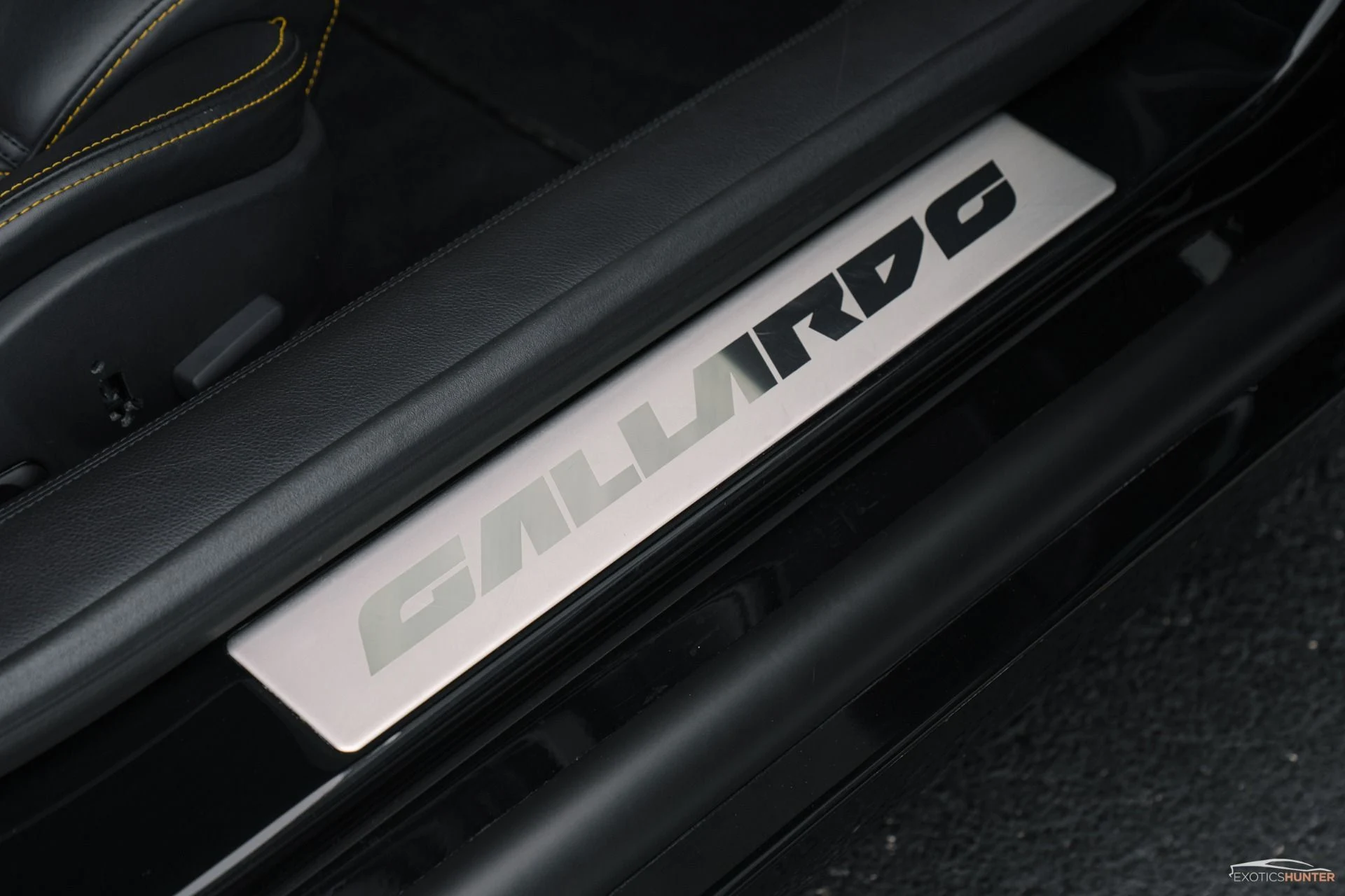 mph018_2074988875_Used_2011_Lamborghini_Gallardo_LP_550_2_w_FULL_Body_PPF_Reverse_Camera_Front_Lift_1762294908_eee9da5dcd