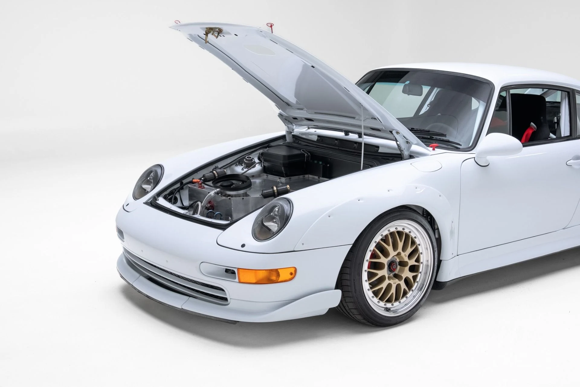 mph018_2077730662_Used_1997_Porsche_911_993_Cup_38_RSR_1773179300_4a5576c134