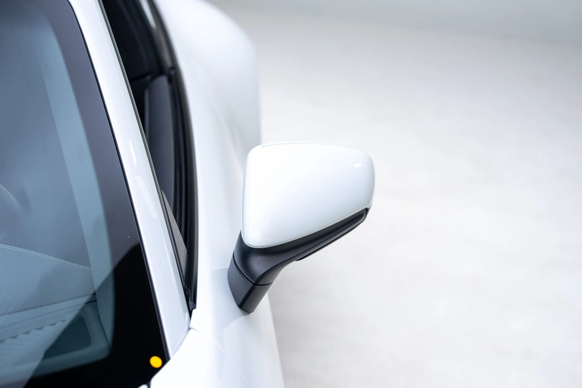 mph018_2100789913_Used_2020_Porsche_911_Carrera_1769107199_3f2dca2217