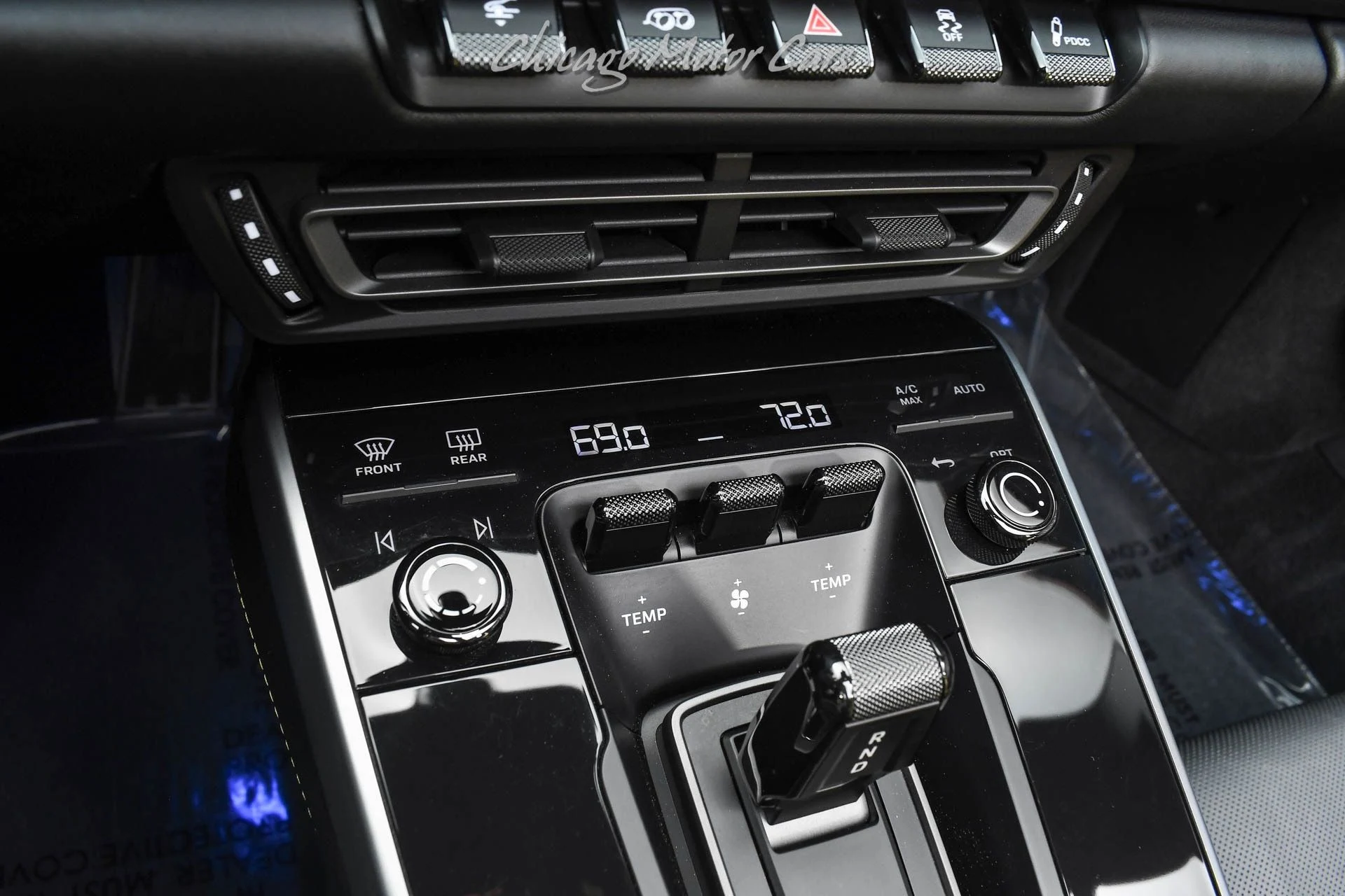 mph018_2107168876_10951_p19_l_4a9a6ebb2c