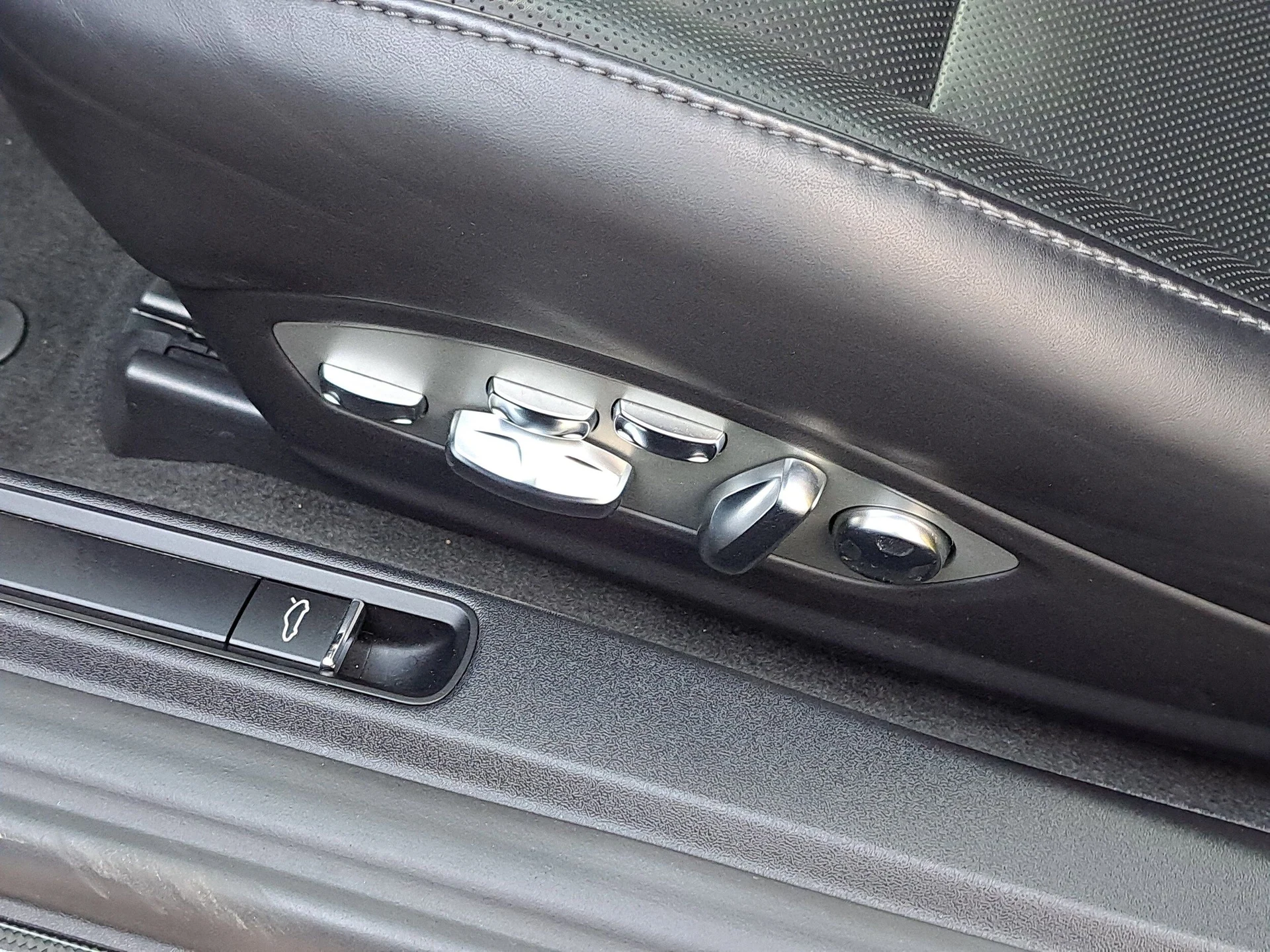 mph018_2111310569_2c8ab478209234716cc385ce720d0e4fx_d340692815